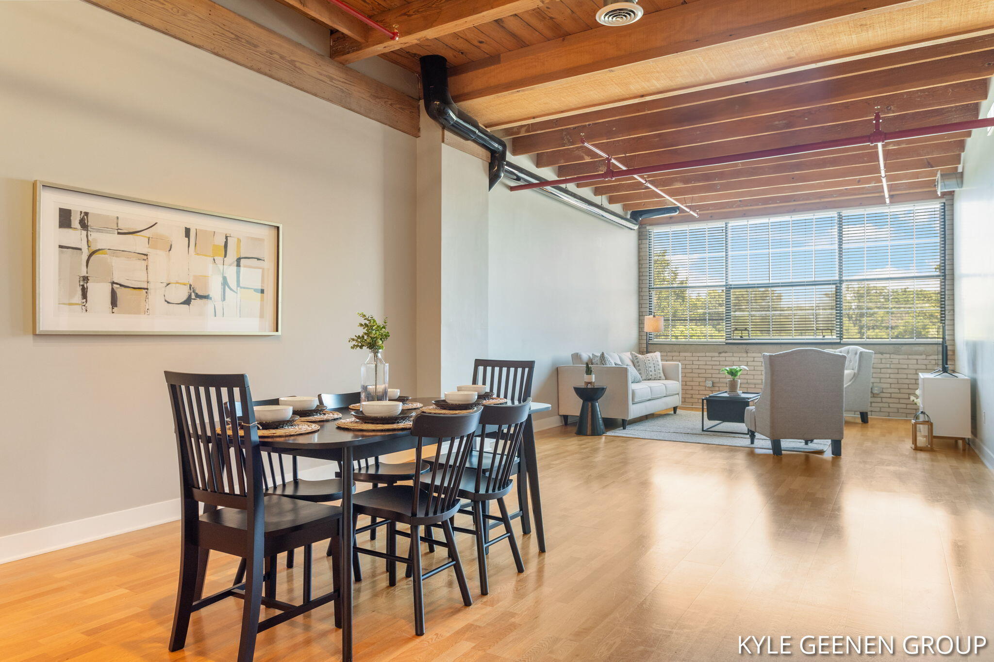 533 COLUMBIA Avenue, 103