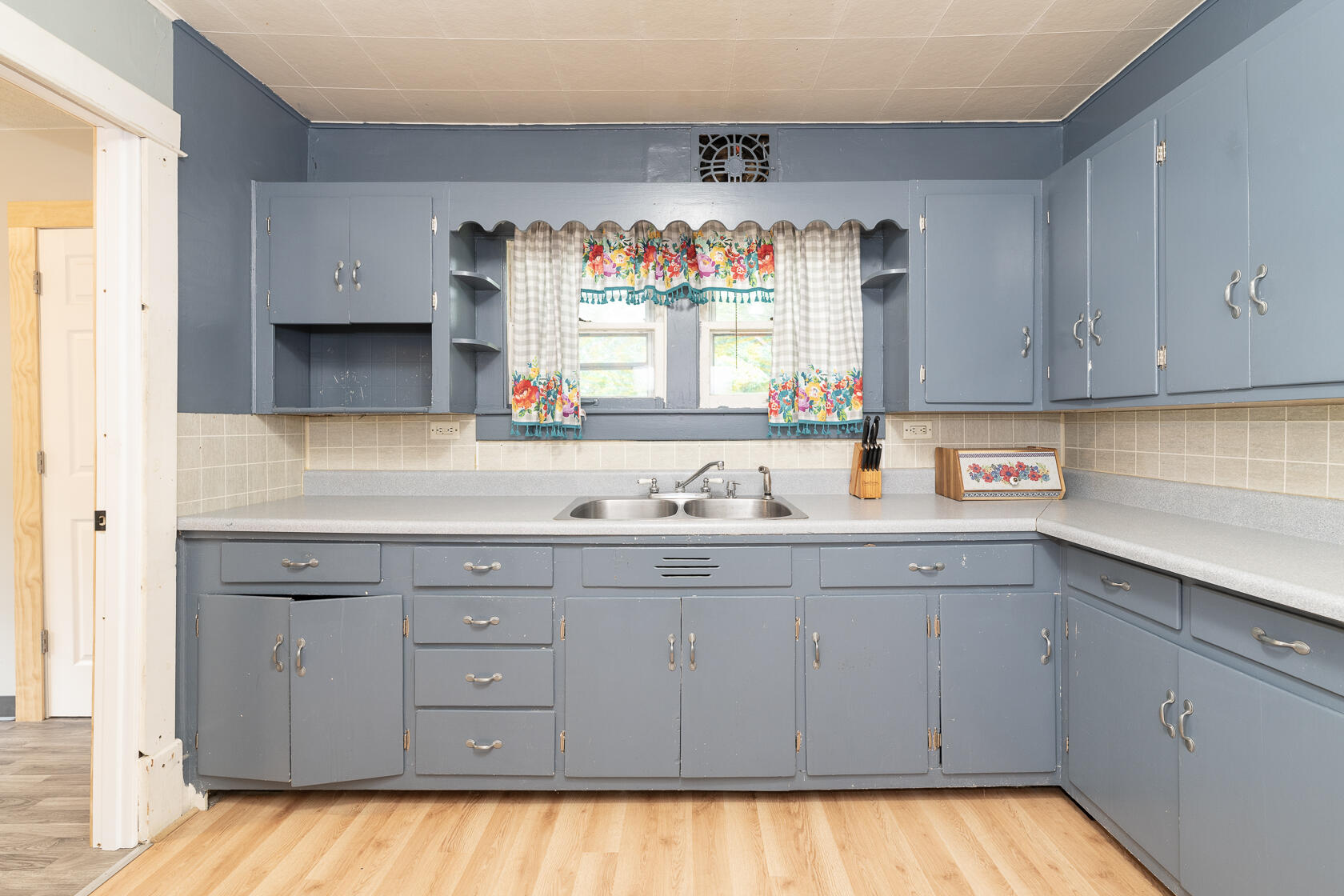 16924 County Road 215