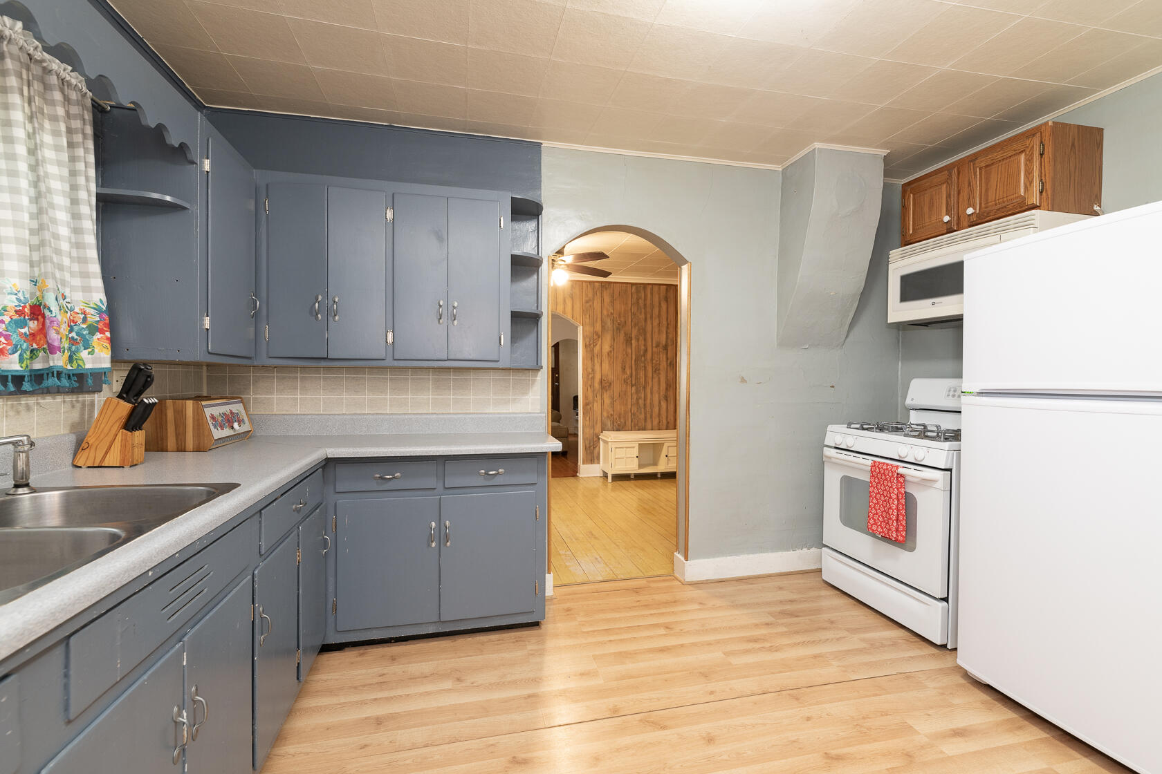 16924 County Road 215