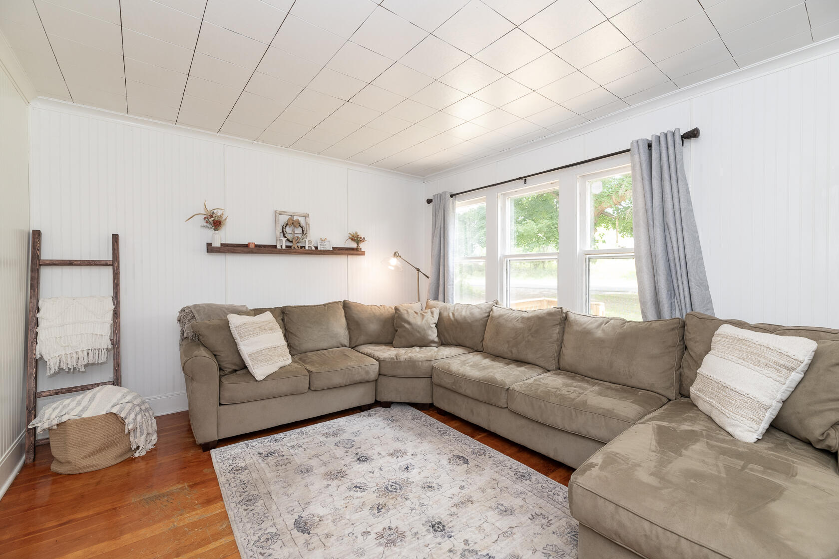 16924 County Road 215