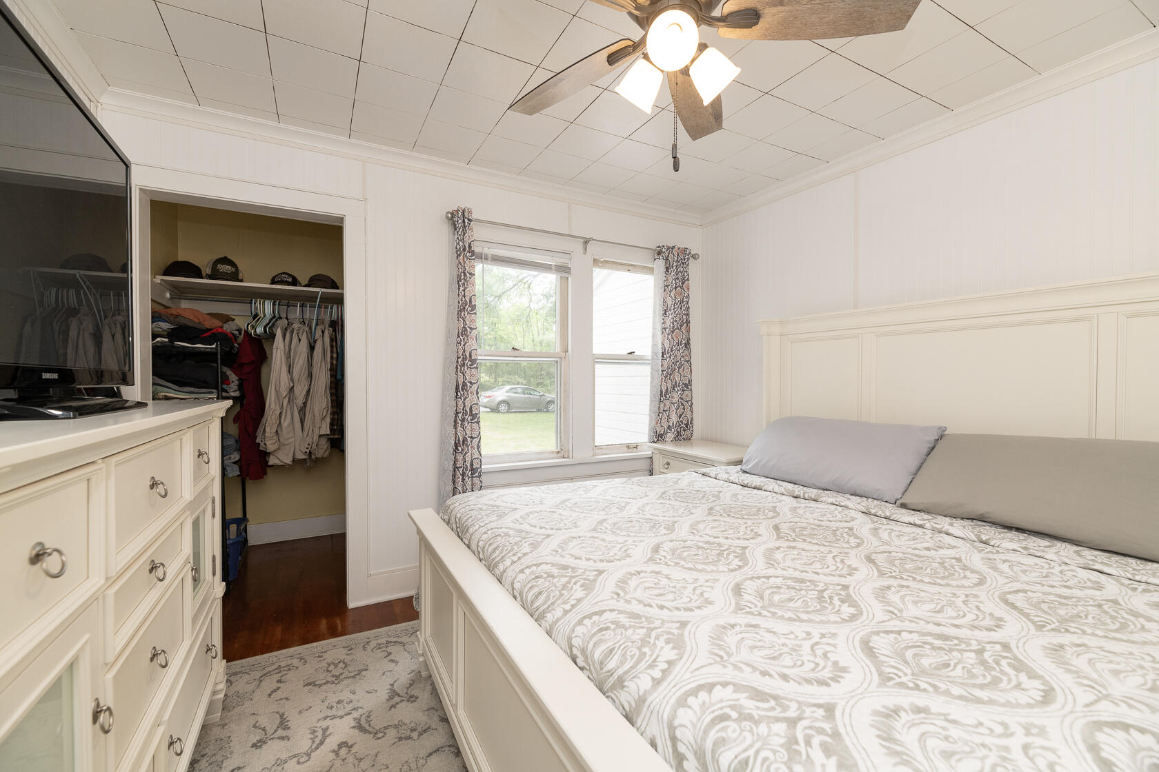 16924 County Road 215