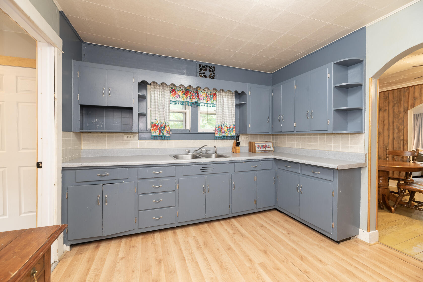 16924 County Road 215