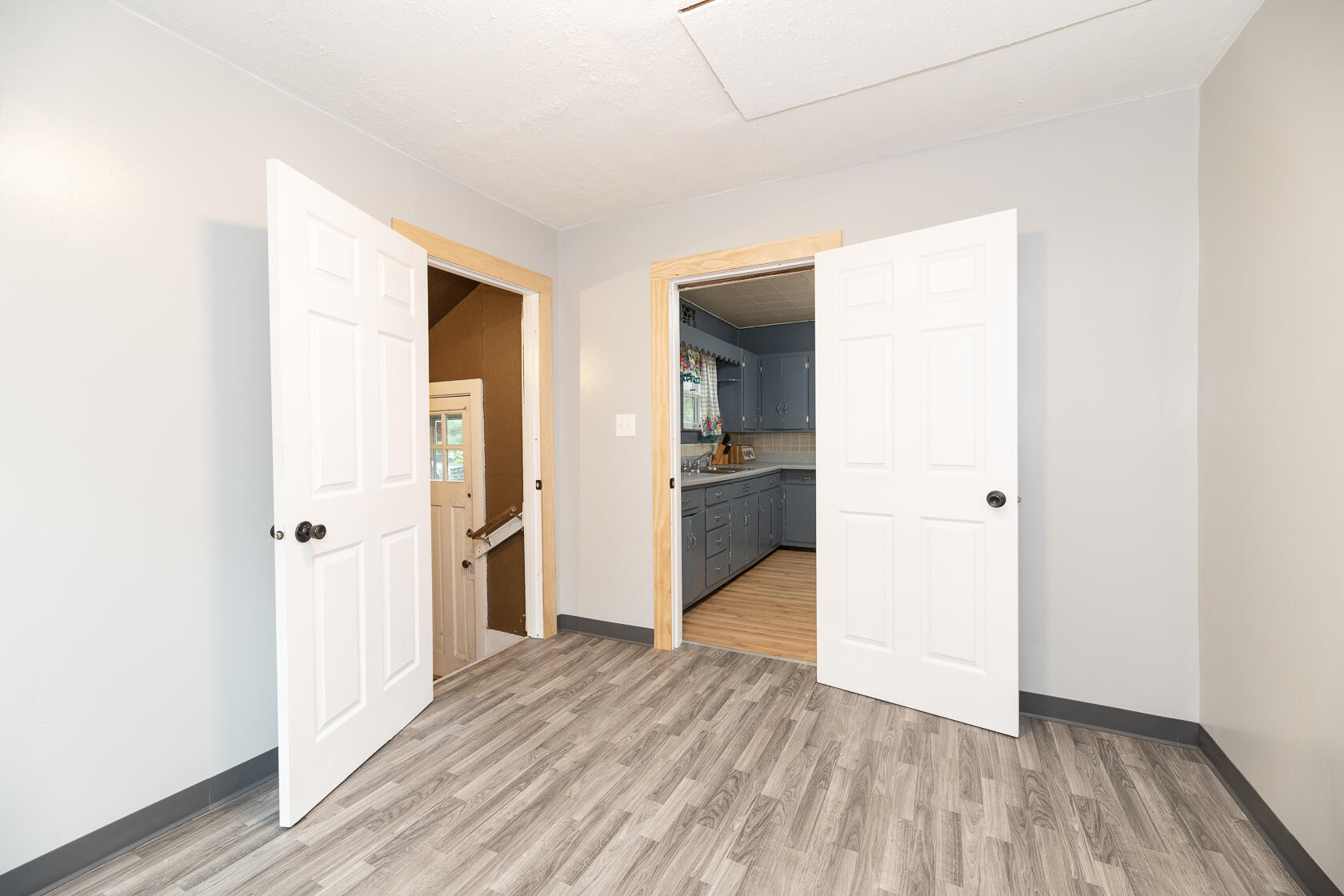 16924 County Road 215