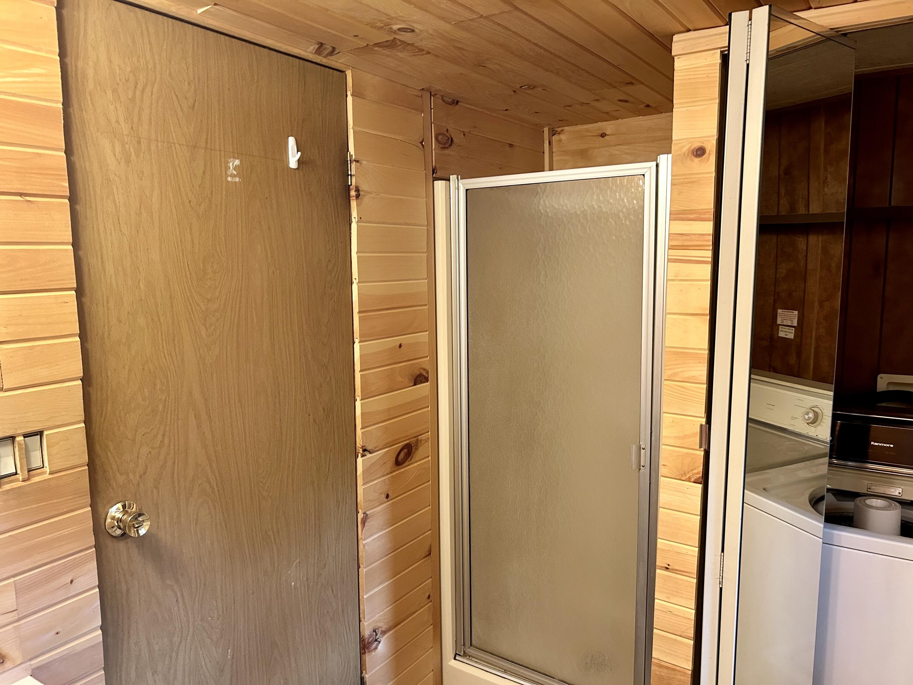 155 E 48th Street, 36