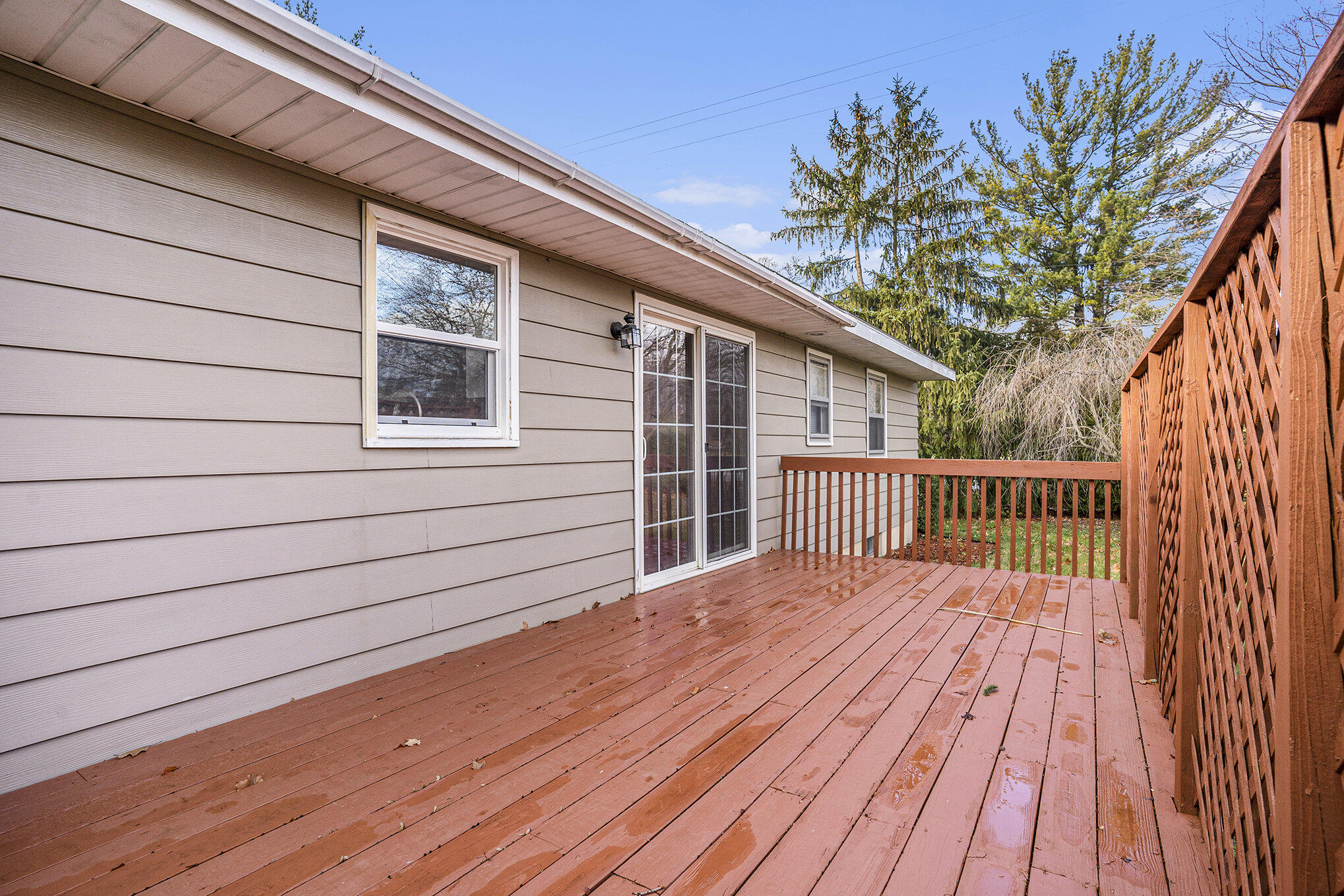 471 Aniline Avenue N