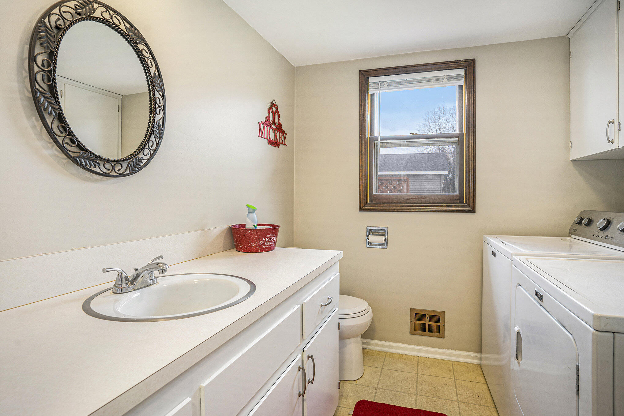 471 Aniline Avenue N