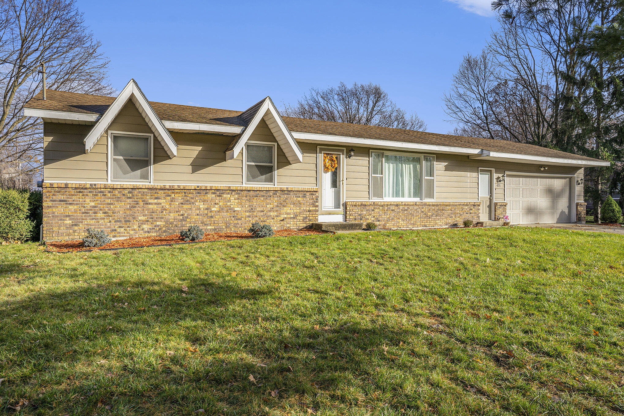 471 Aniline Avenue N