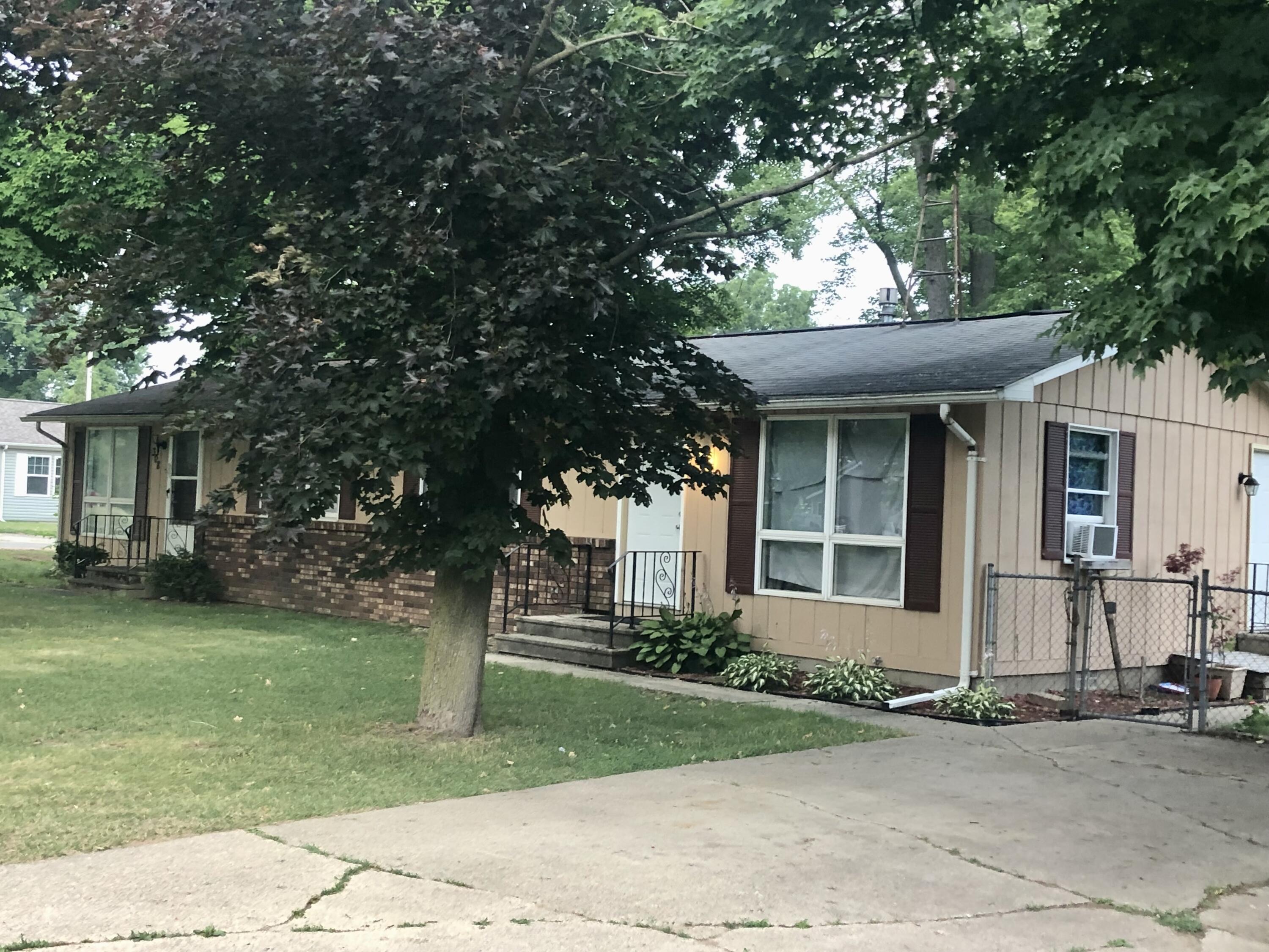 308 310 S Maple Street