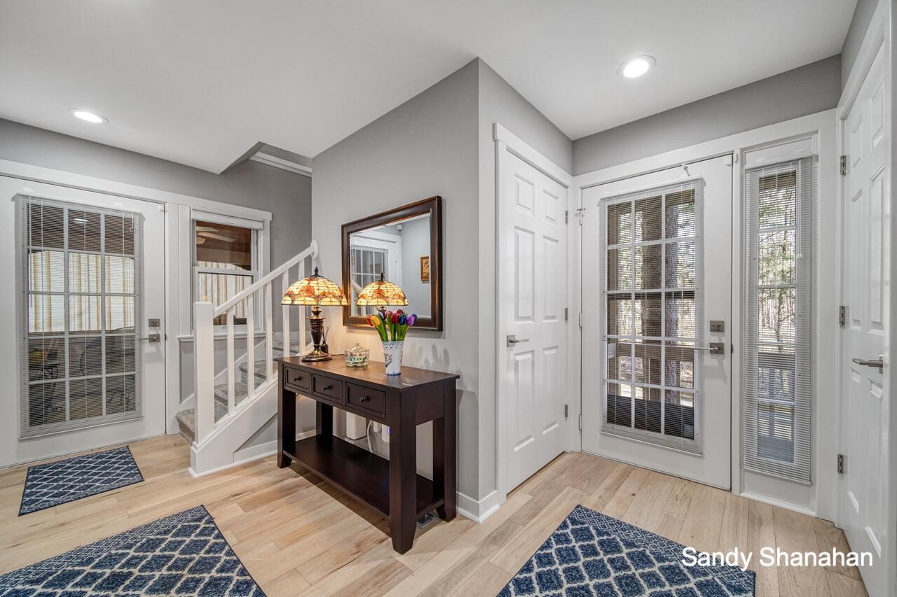 2348 Lakeshore Drive