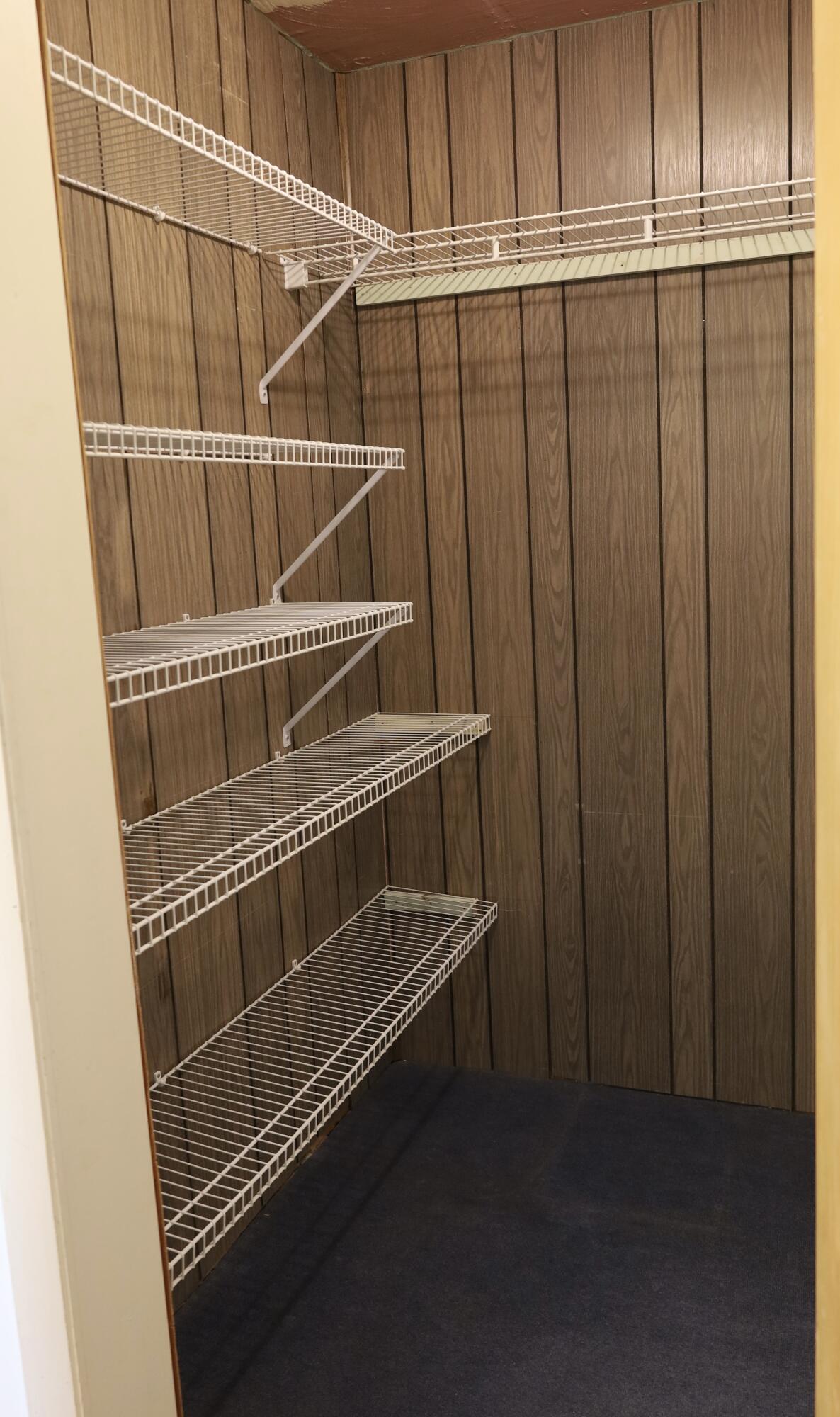 2250 Madalene Avenue