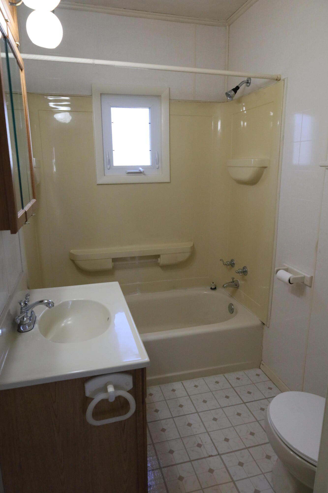 2250 Madalene Avenue