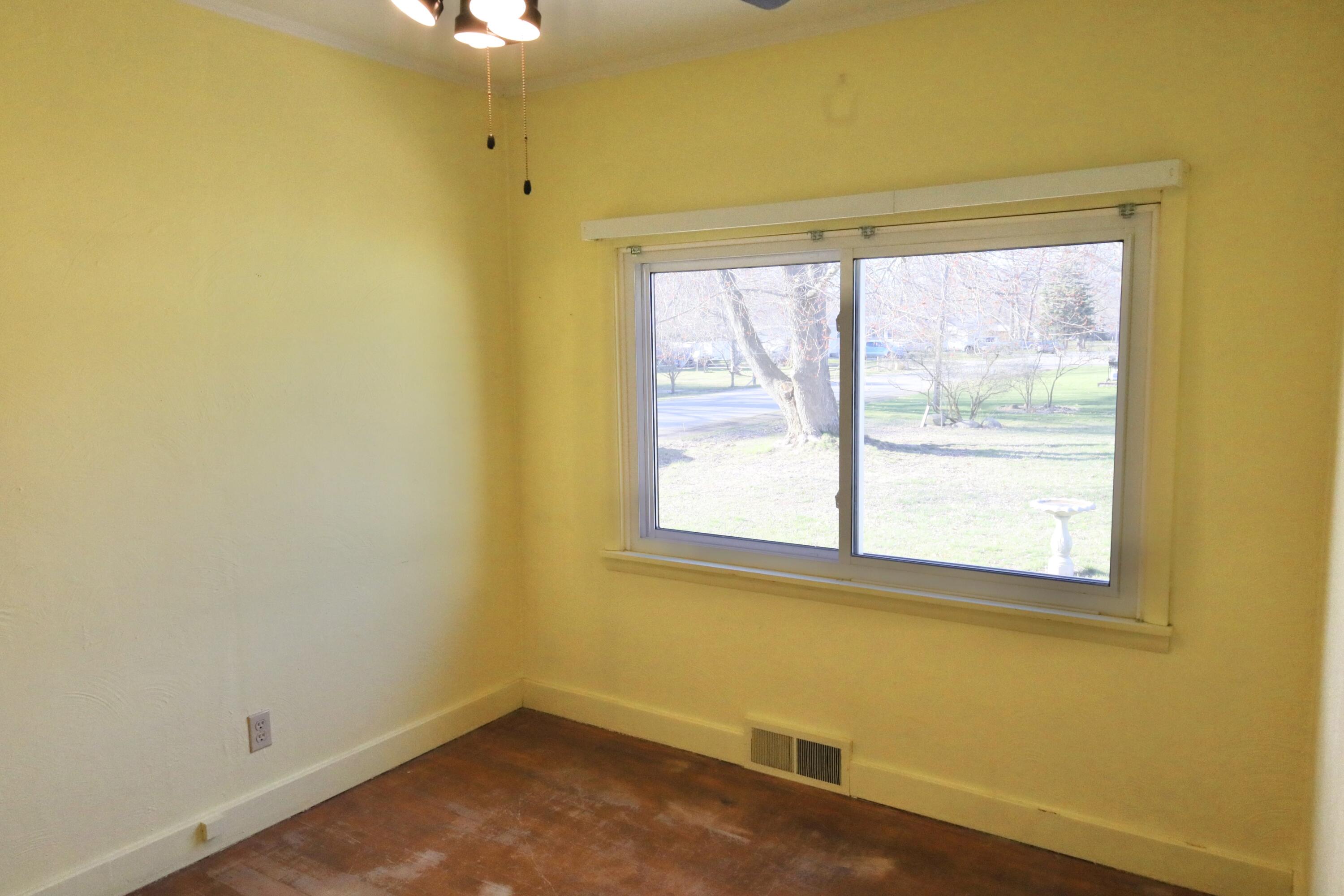 2250 Madalene Avenue