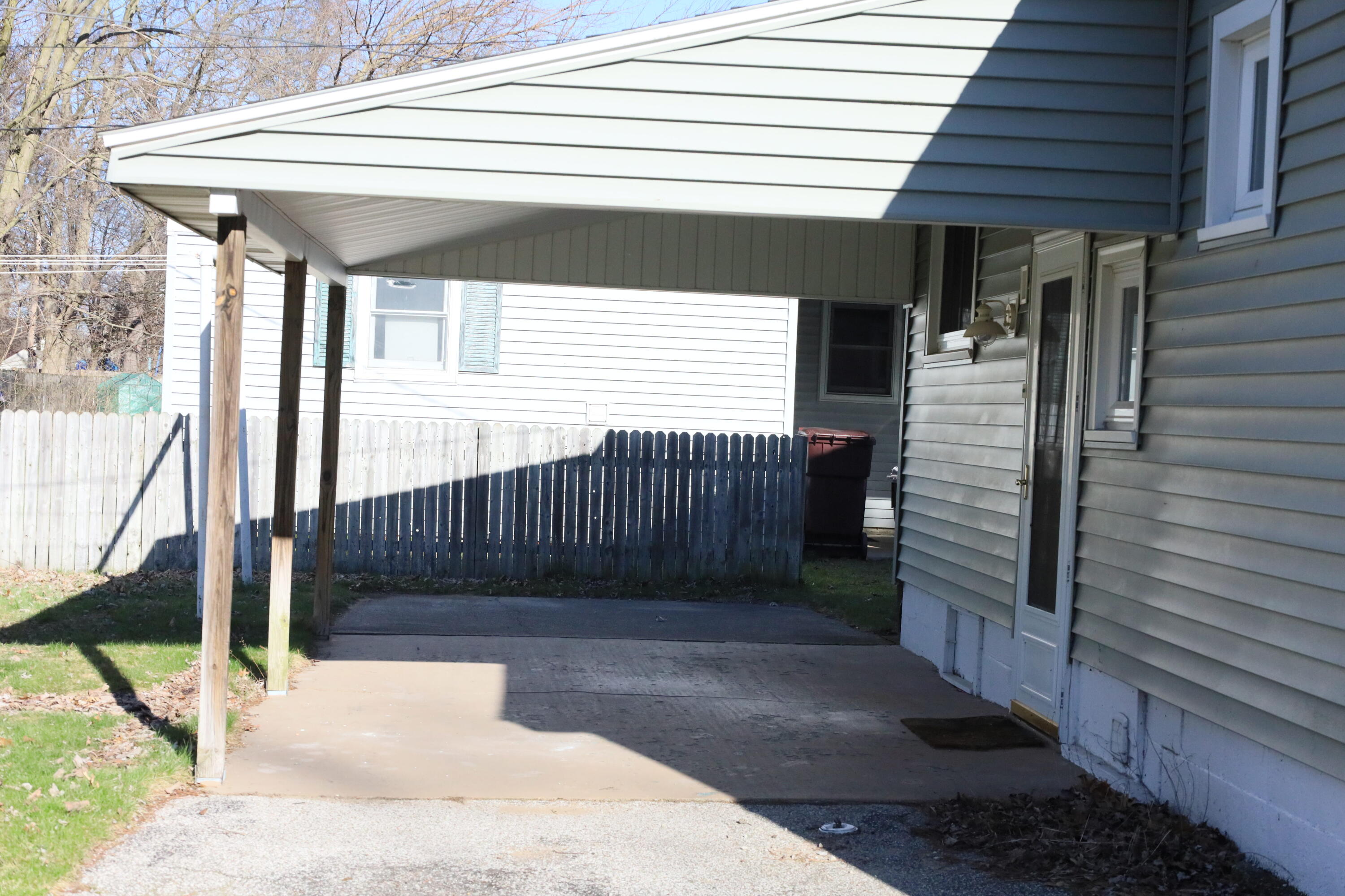 2250 Madalene Avenue