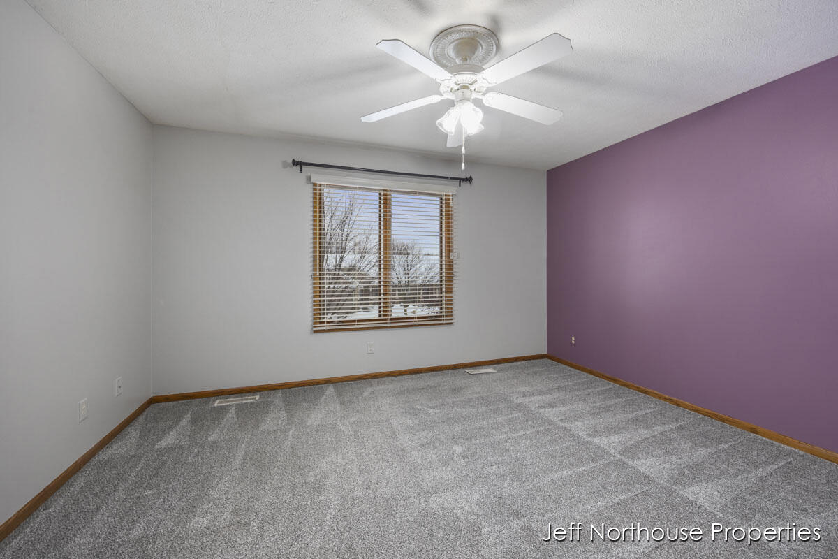 4616 Canterbury Drive, 32