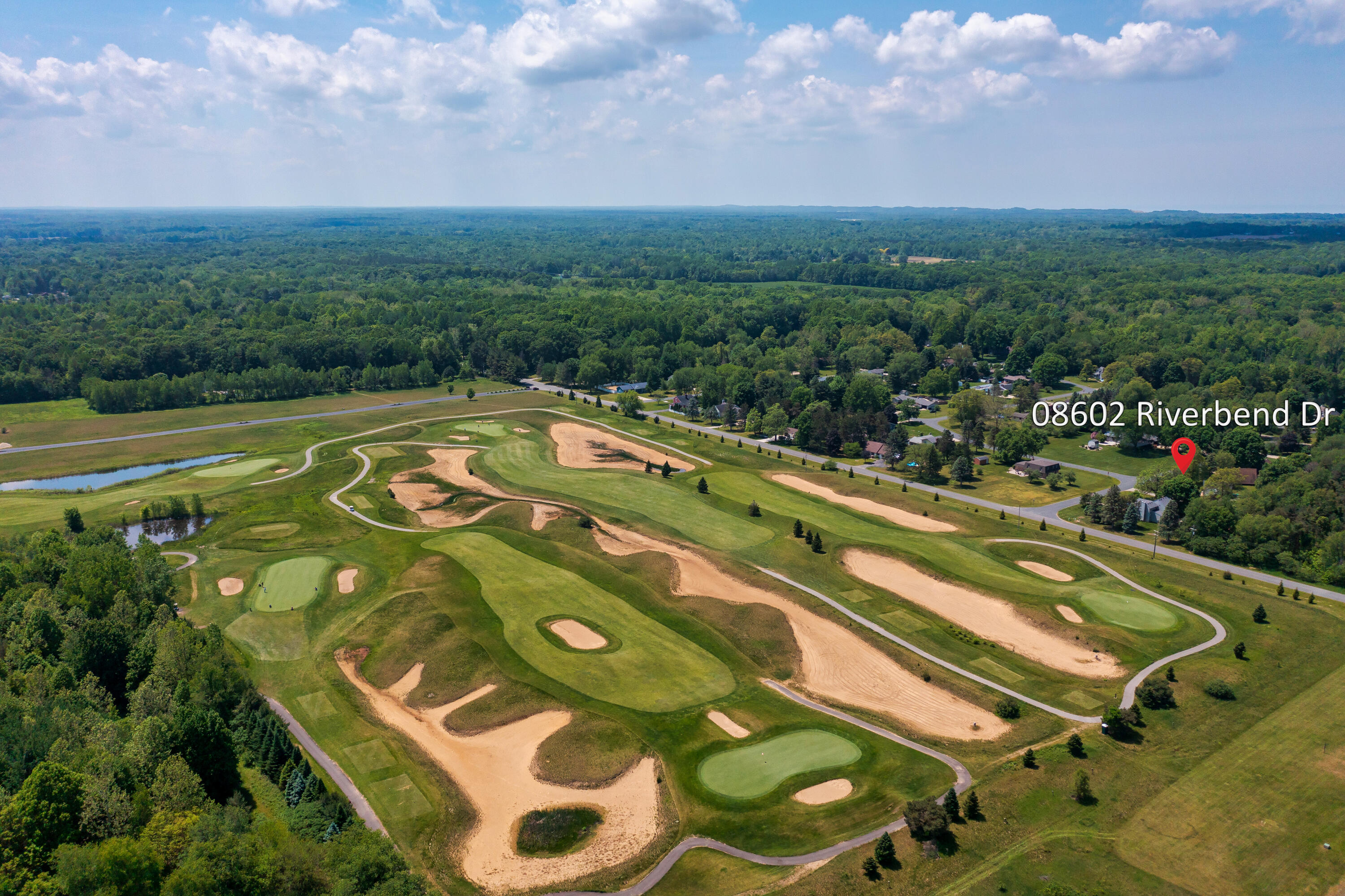 8602 Riverbend