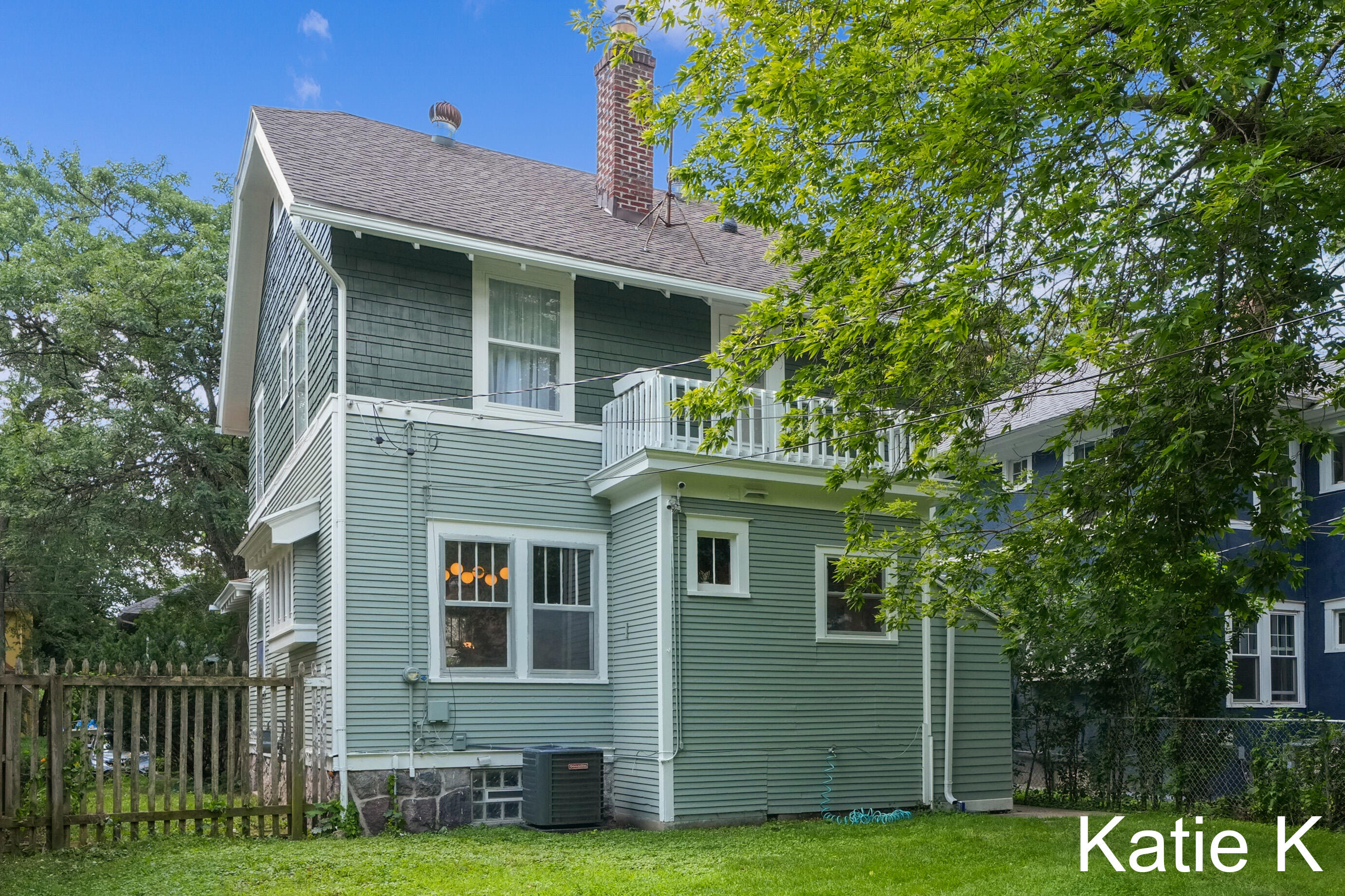 1329 Dunham Street SE