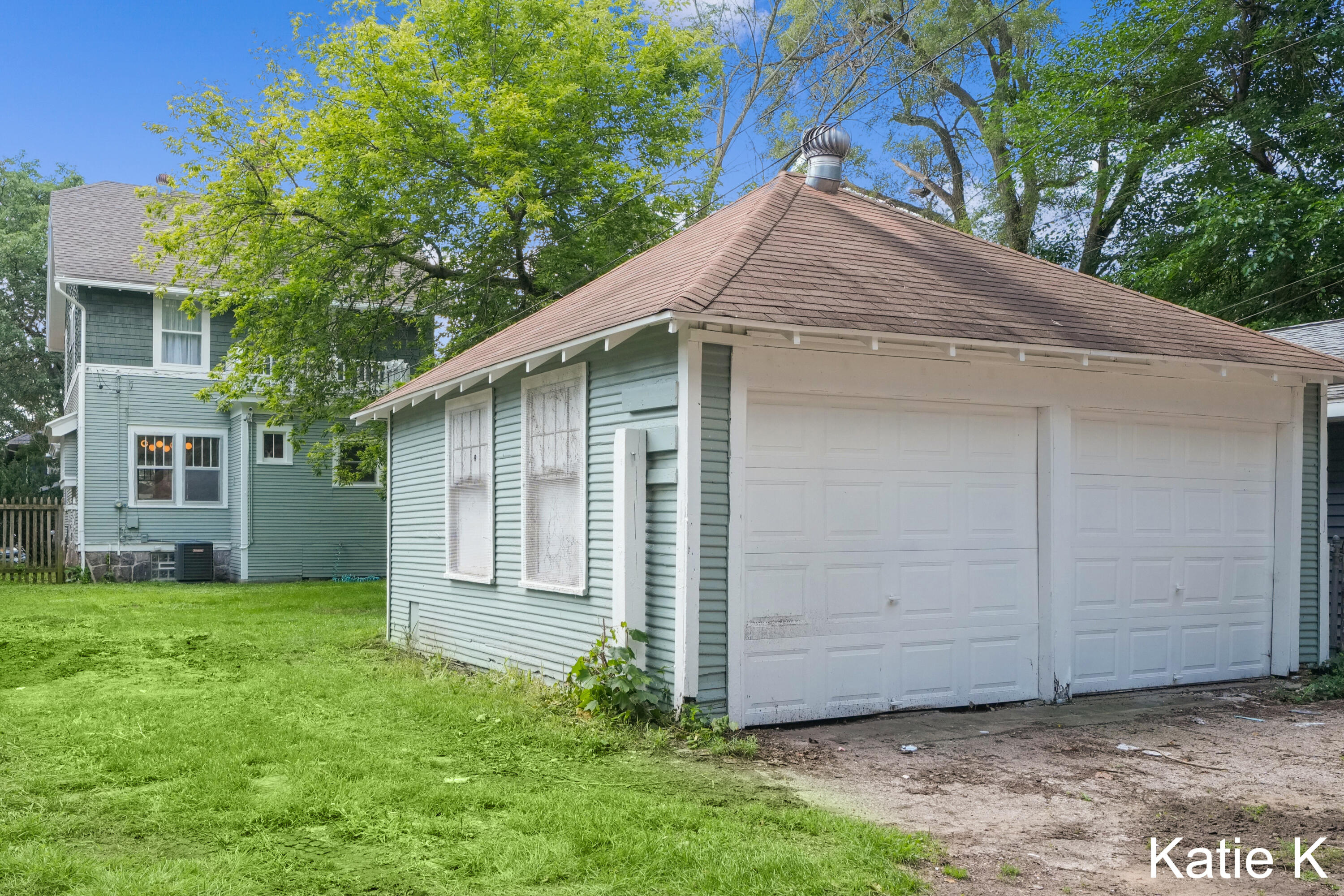 1329 Dunham Street SE