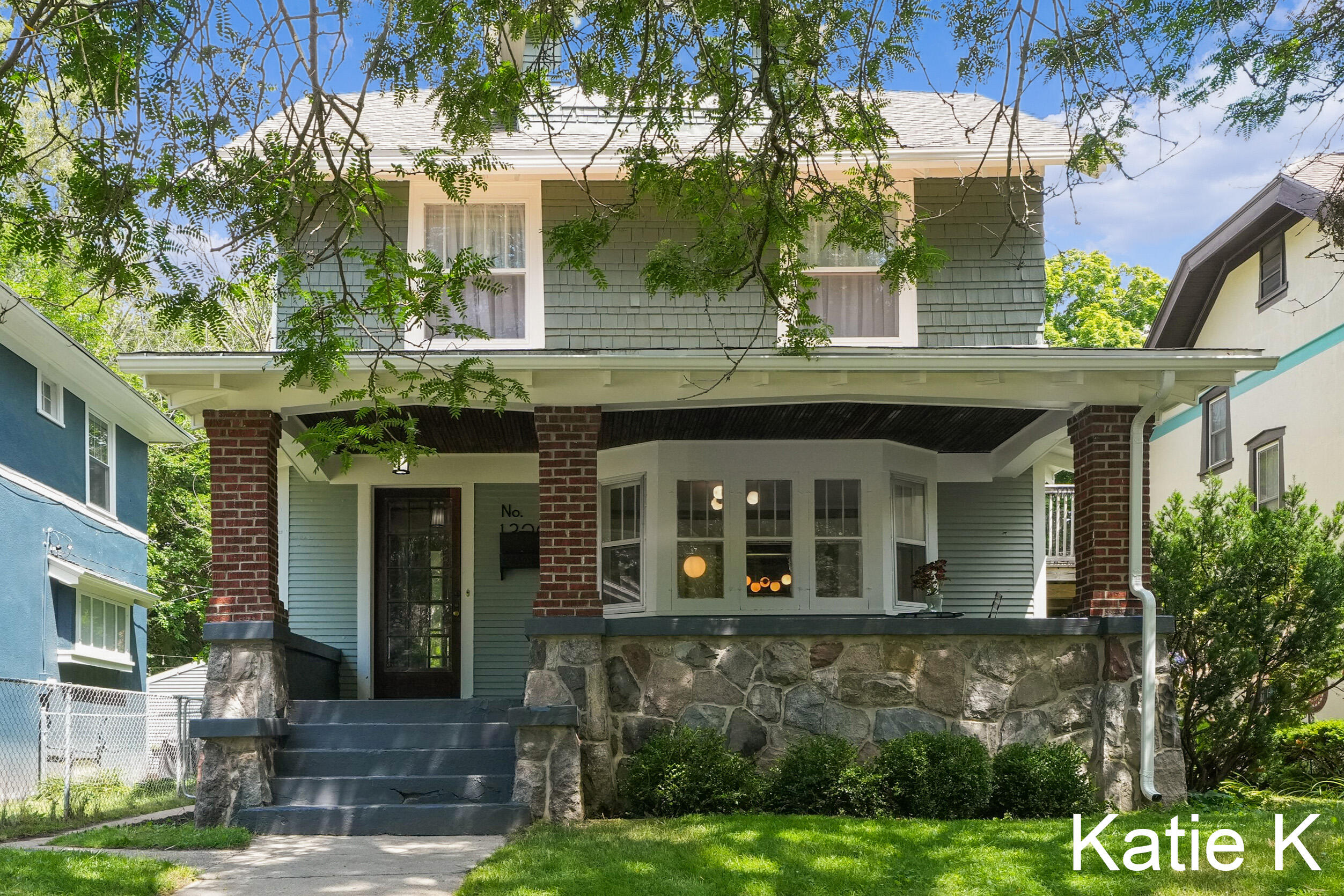 1329 Dunham Street SE