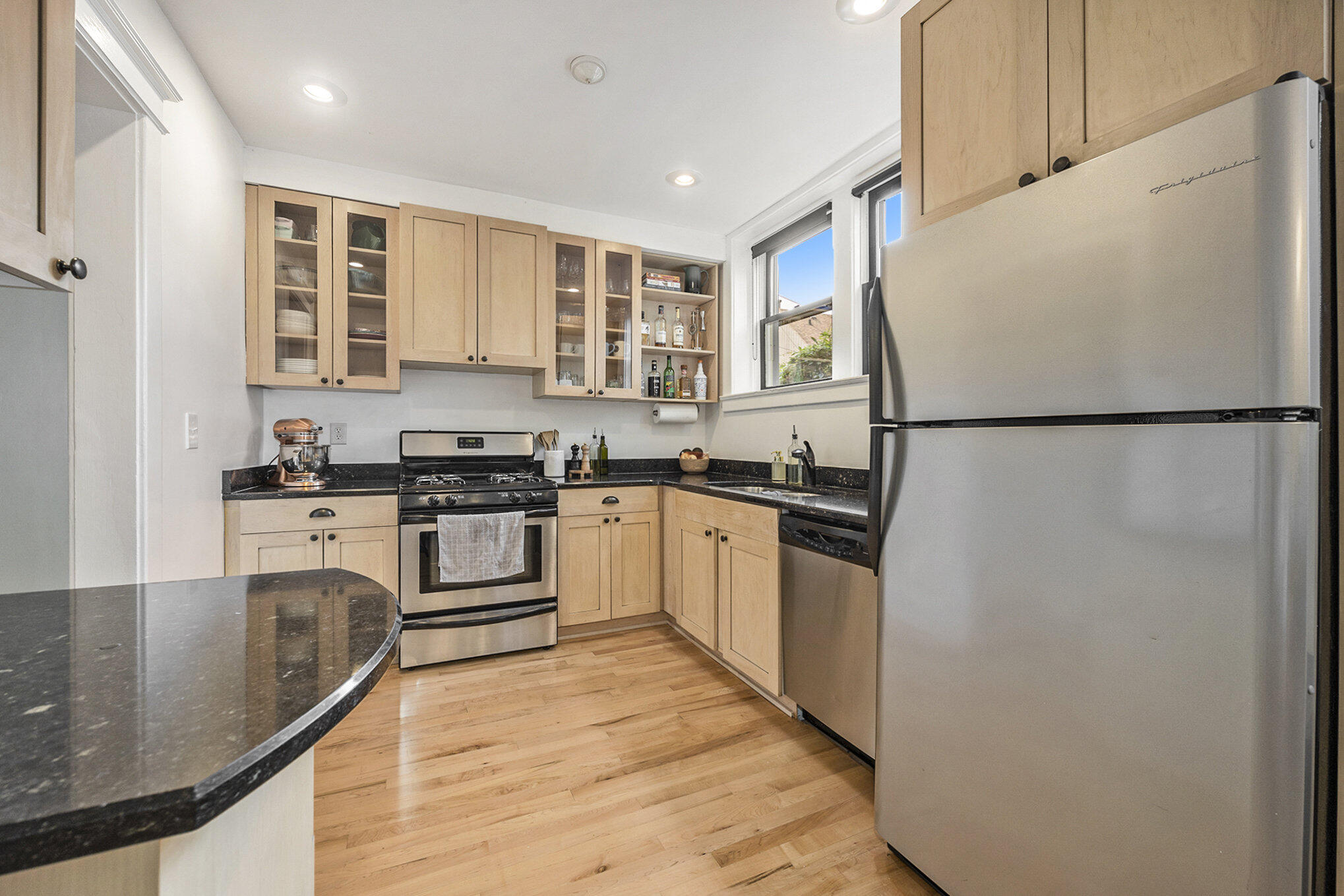 17 Union Avenue SE, B