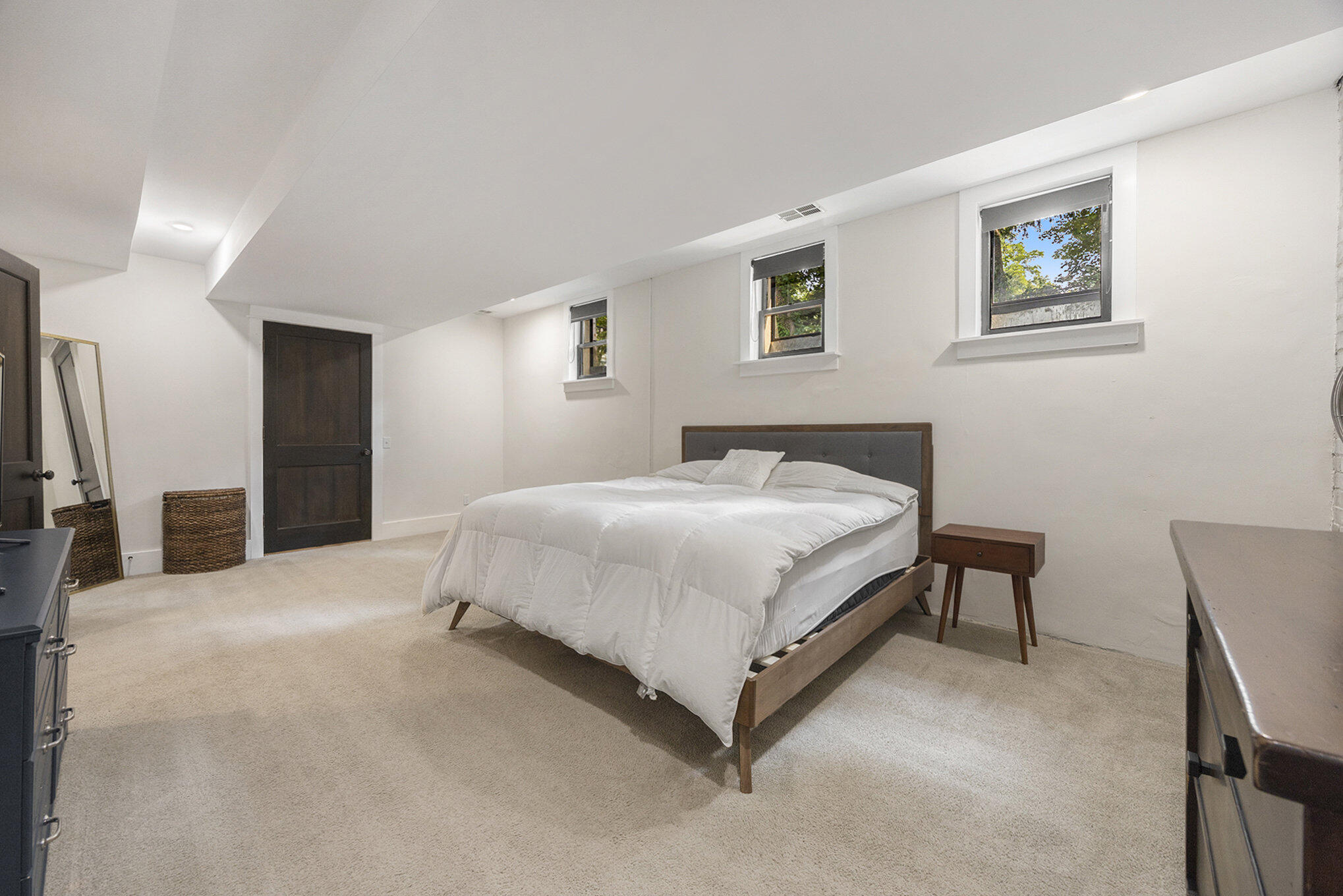 17 Union Avenue SE, B