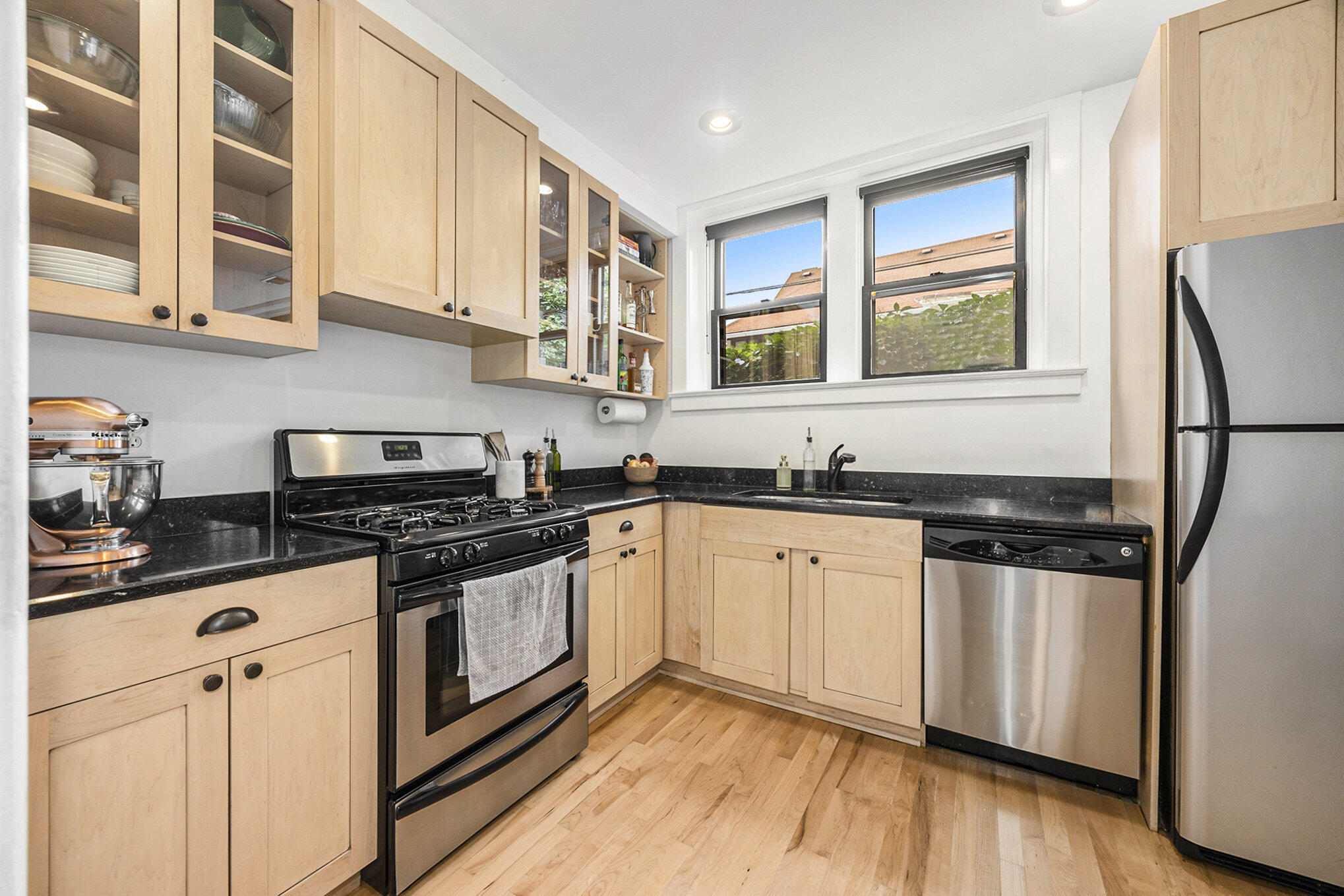 17 Union Avenue SE, B