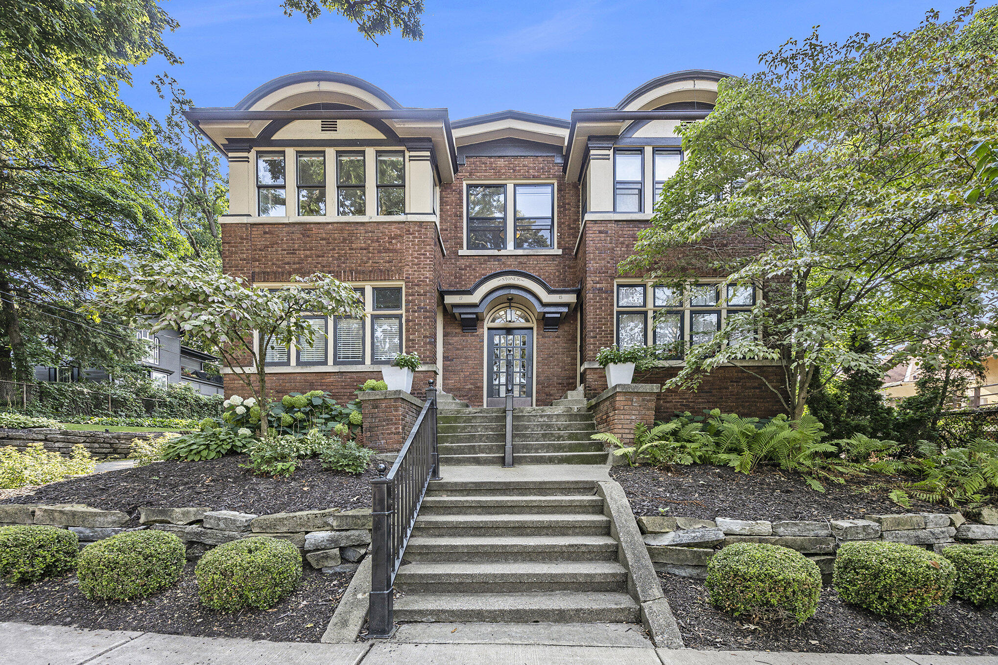 17 Union Avenue SE, B