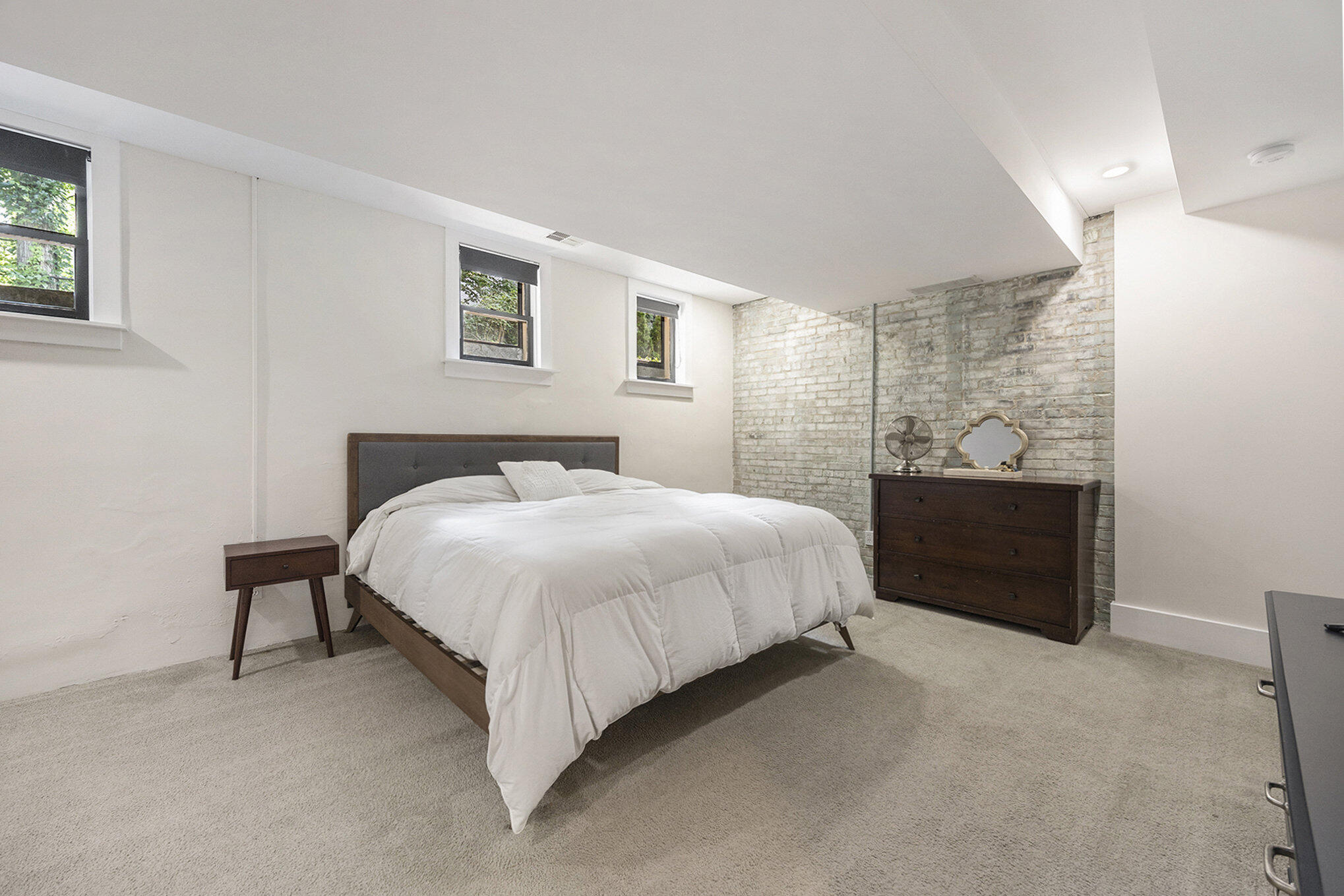 17 Union Avenue SE, B