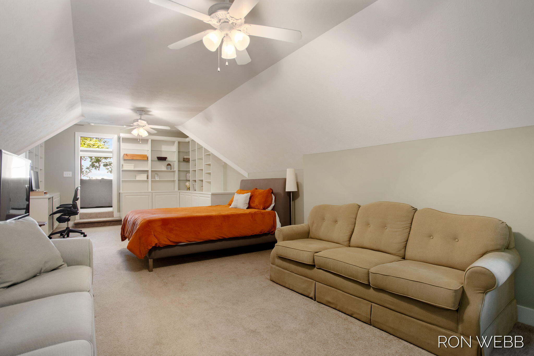 1218 Shore Crest Drive