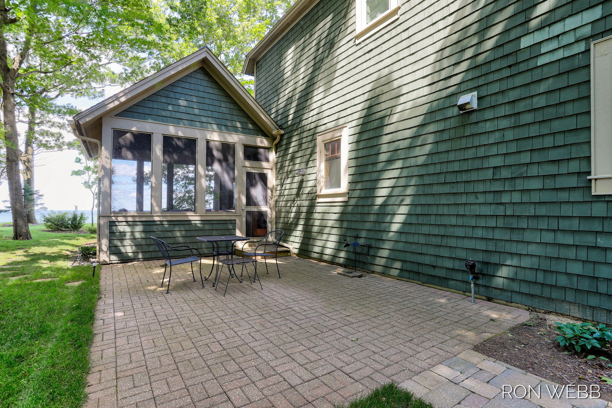 1218 Shore Crest Drive