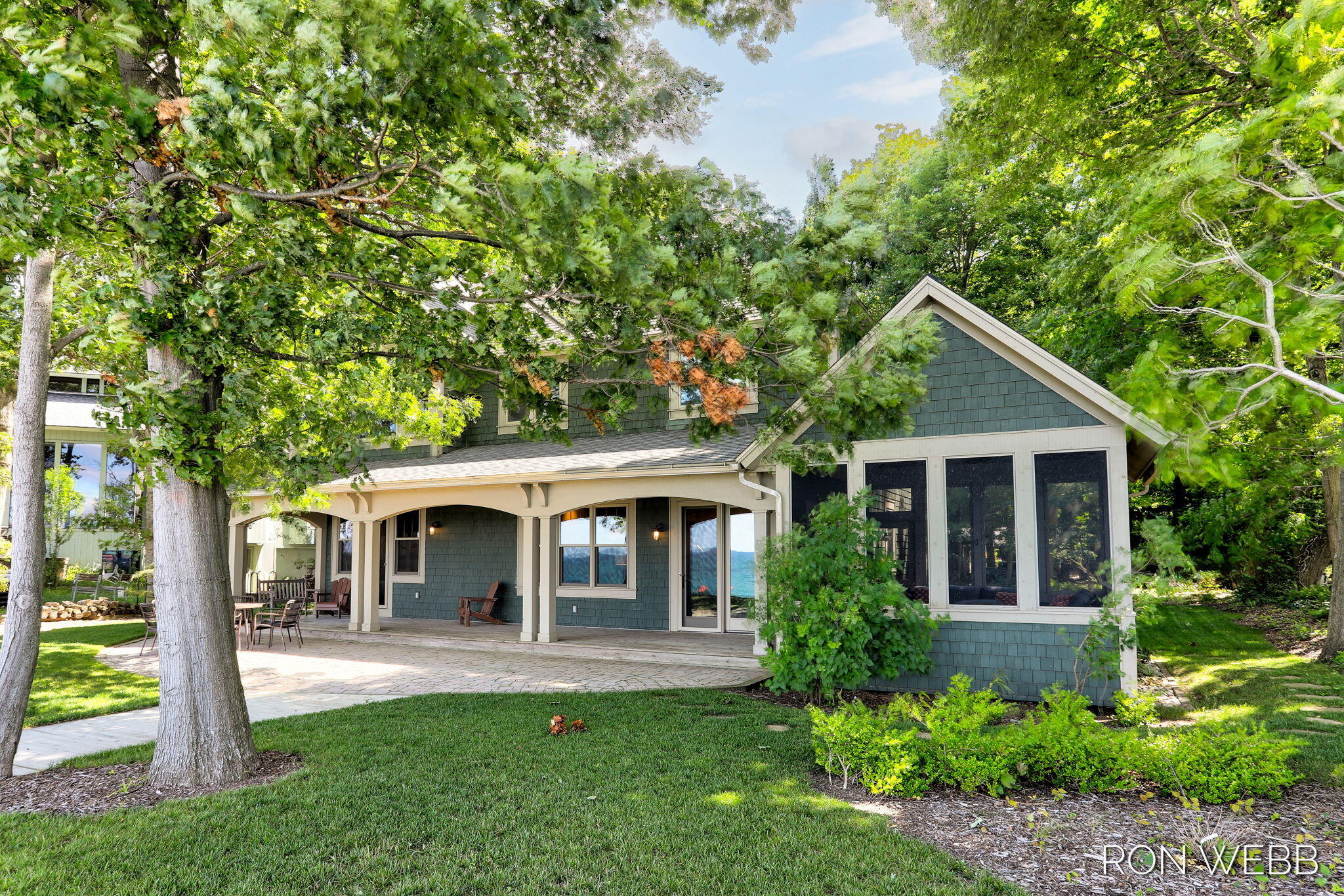 1218 Shore Crest Drive