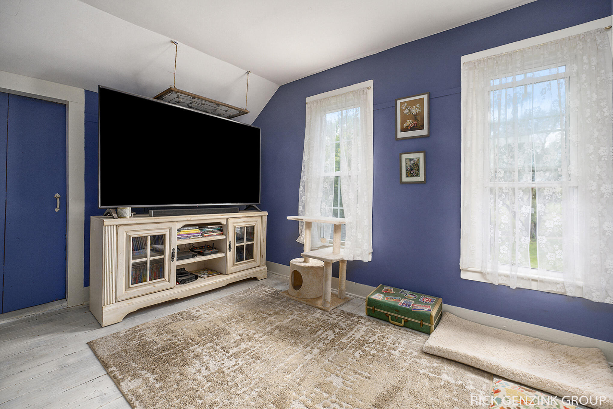 35280 County Rd. 215