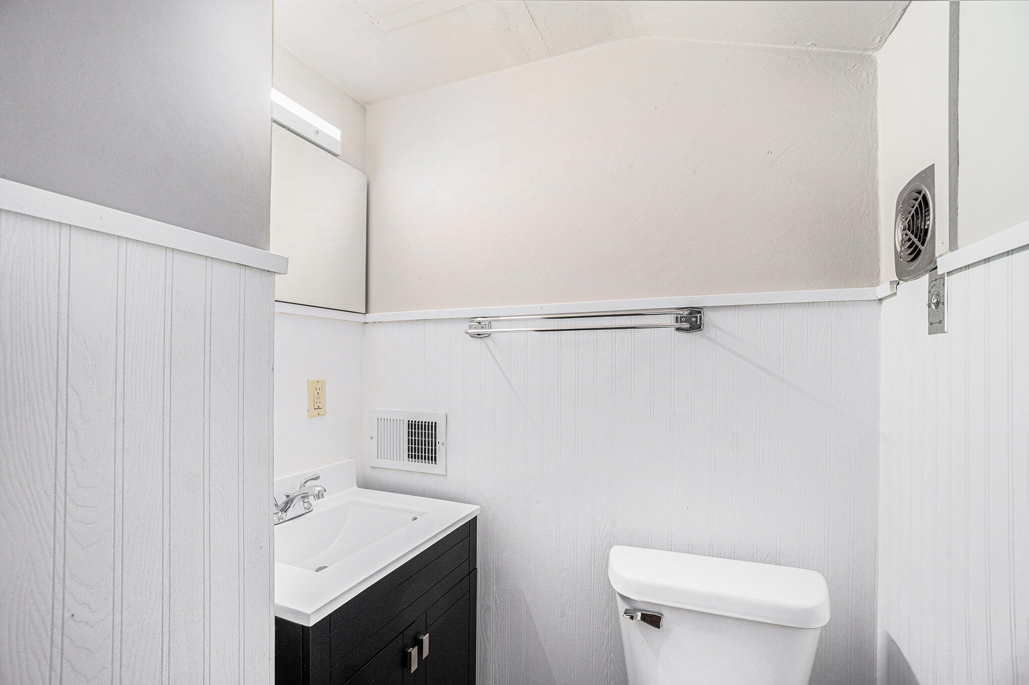 658 Goldenrod Avenue