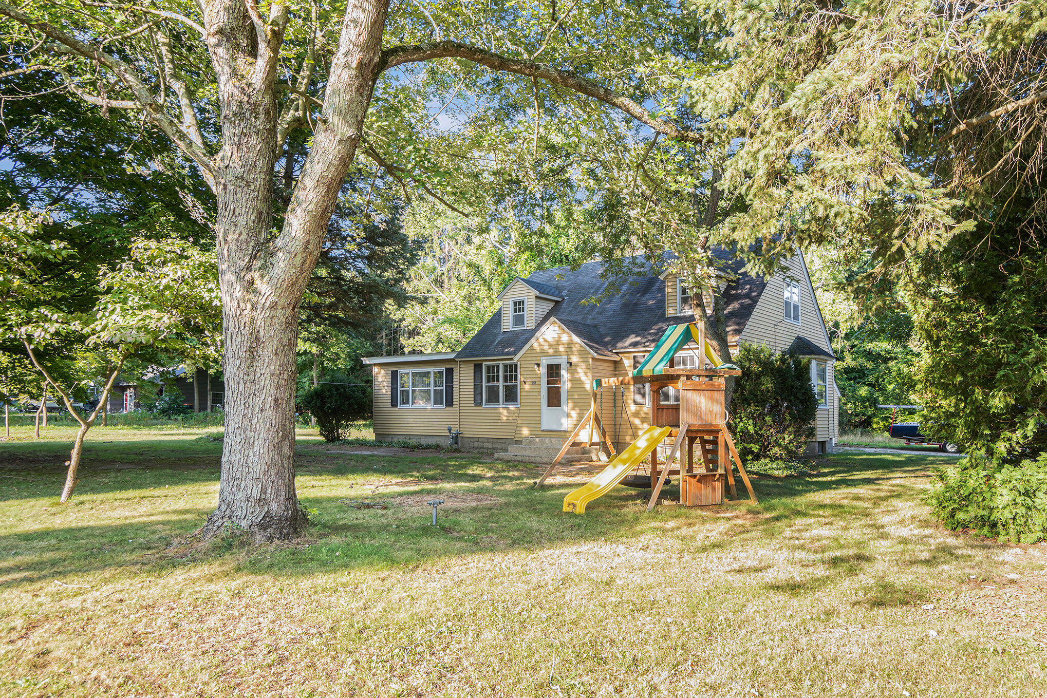 658 Goldenrod Avenue