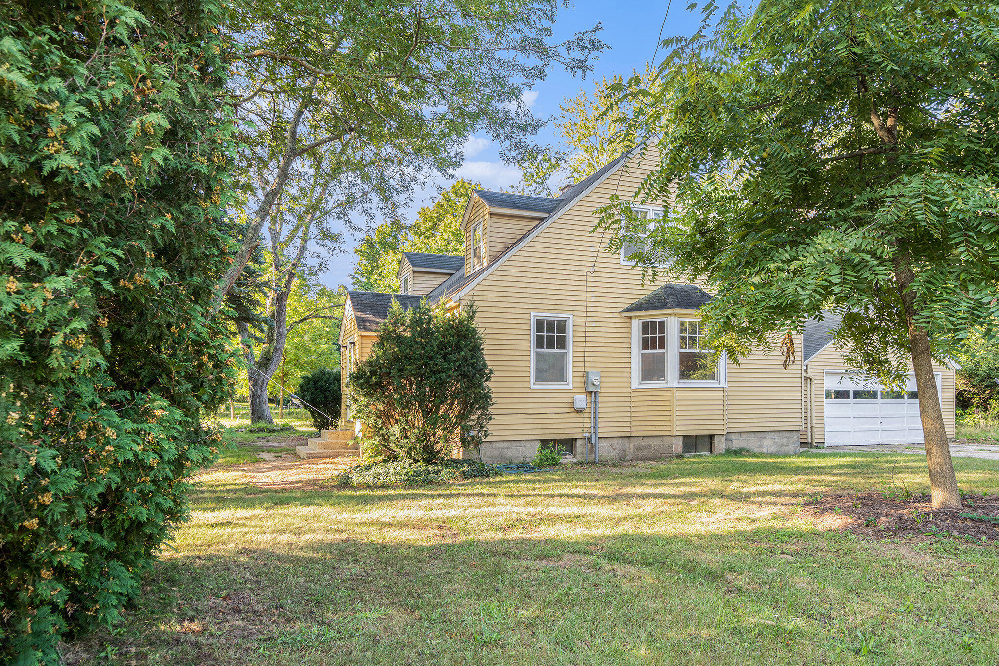 658 Goldenrod Avenue