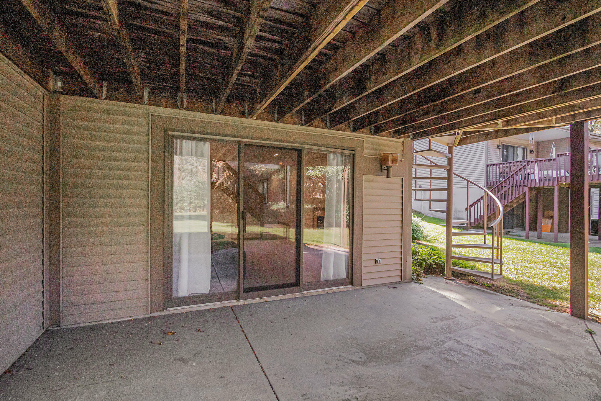 575 Spring Lane Drive