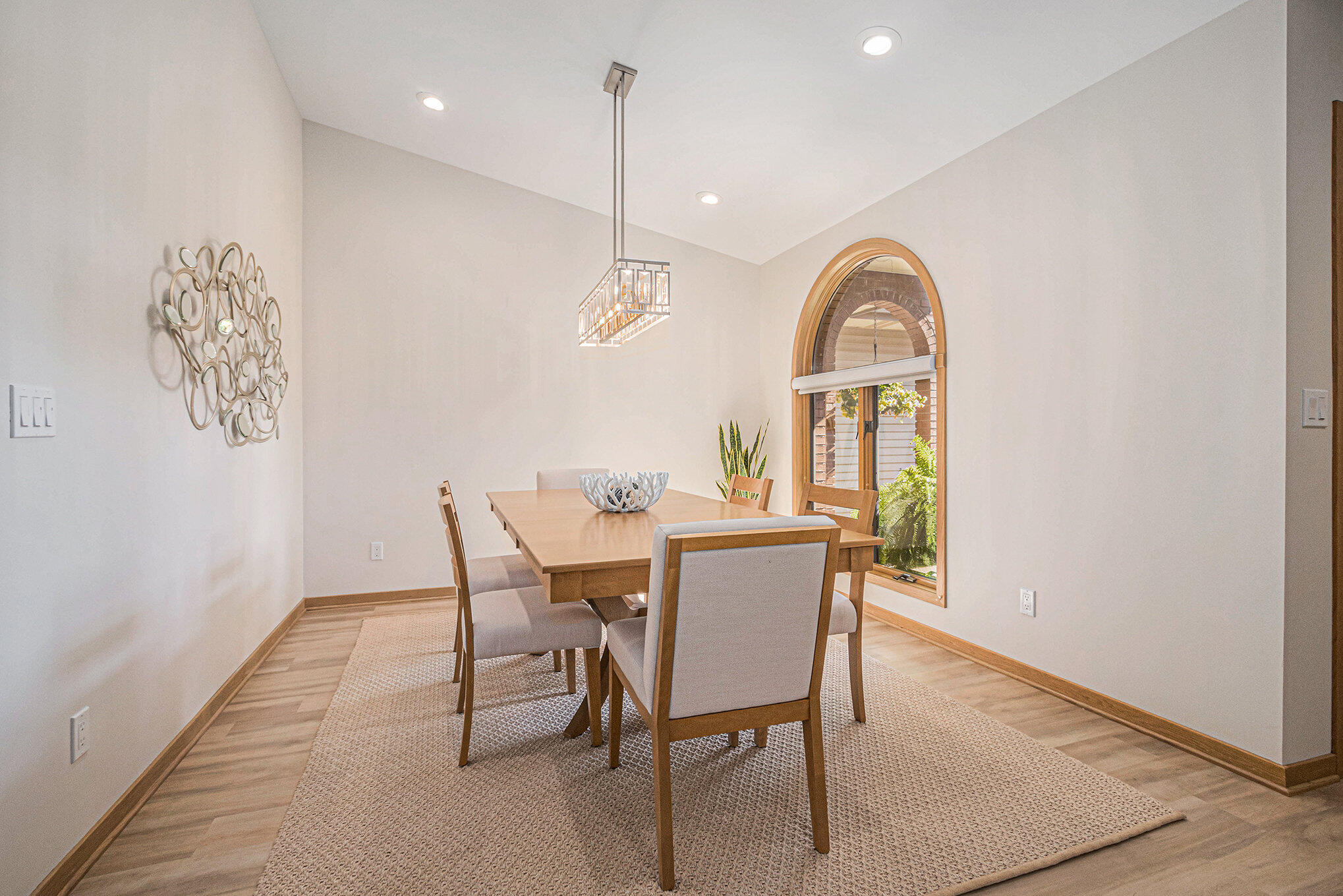 575 Spring Lane Drive