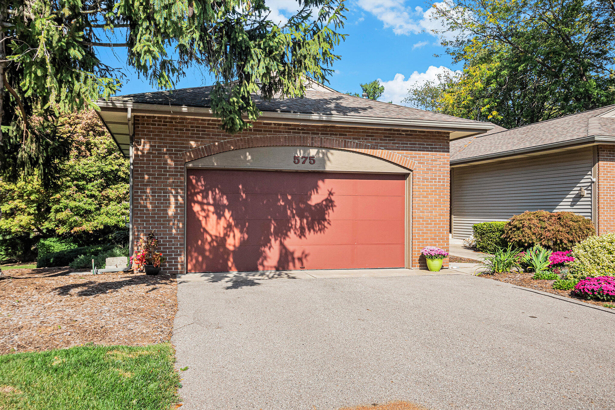 575 Spring Lane Drive