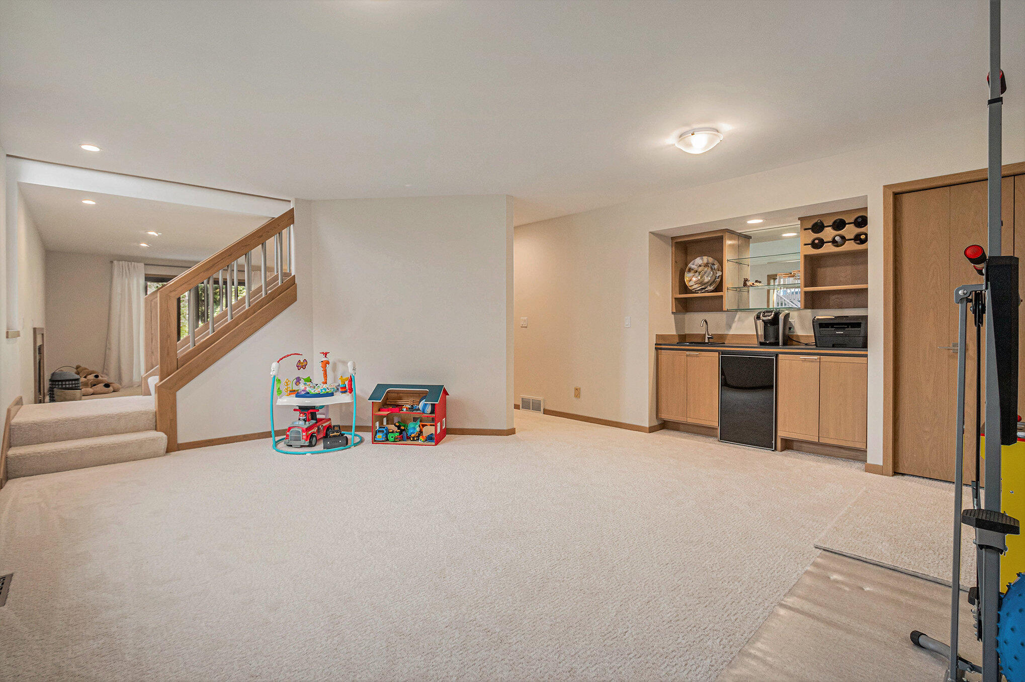 575 Spring Lane Drive