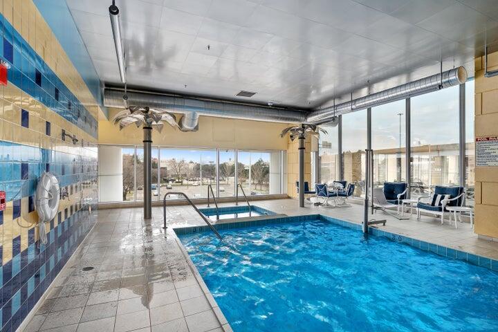 335 Bridge Street NW, 607