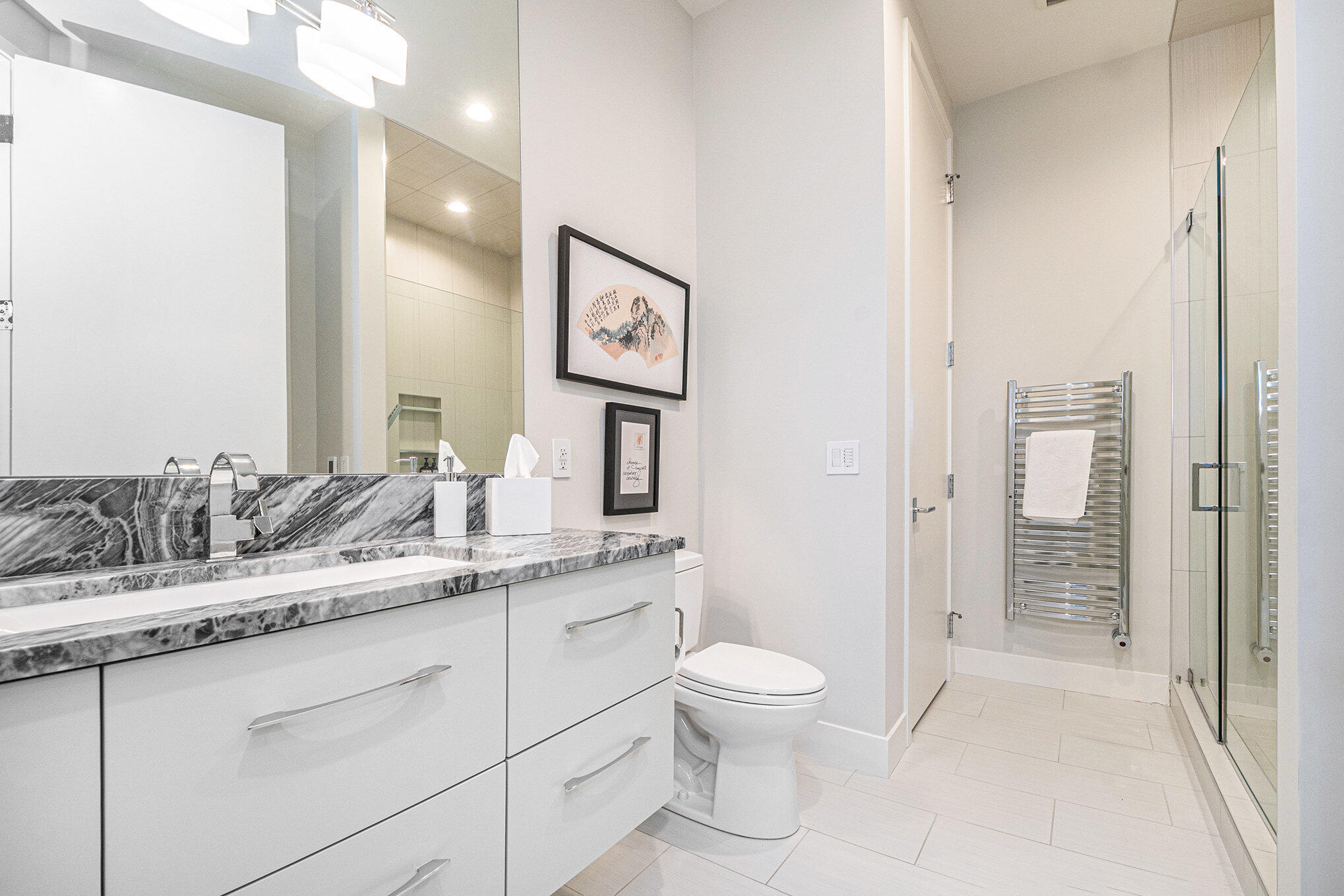 335 Bridge Street NW, 607