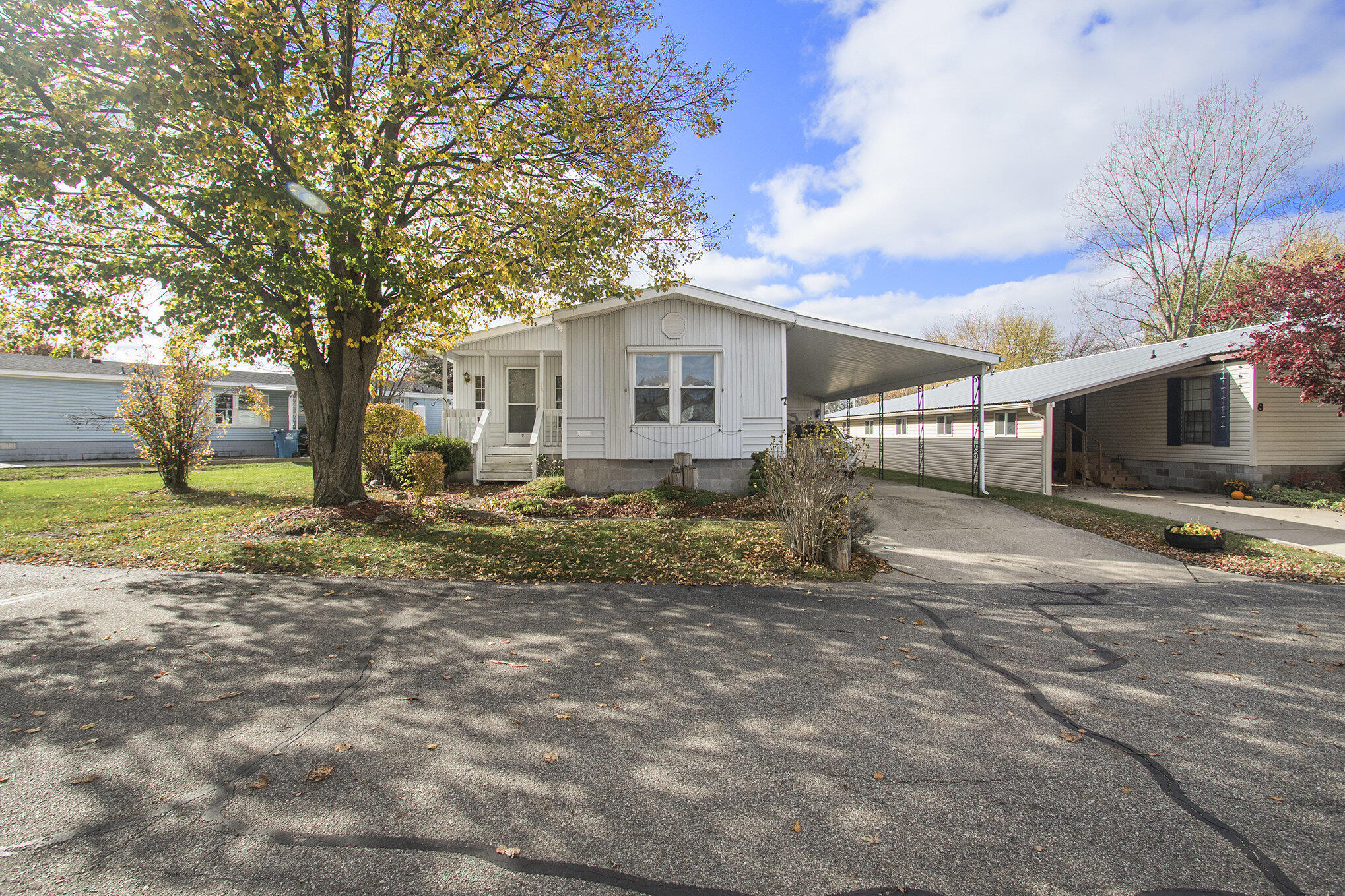 155 E 48th Street, 7