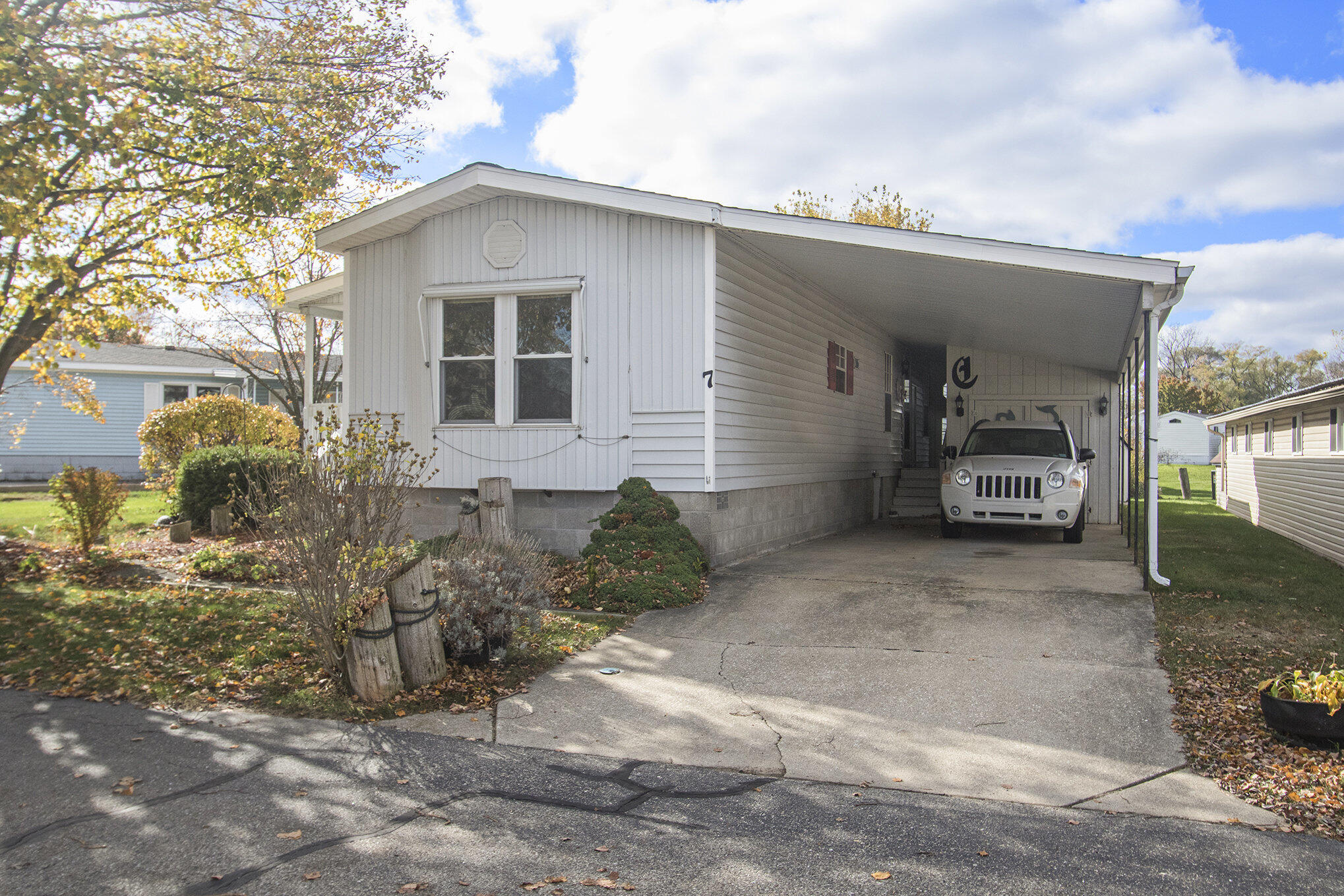 155 E 48th Street, 7