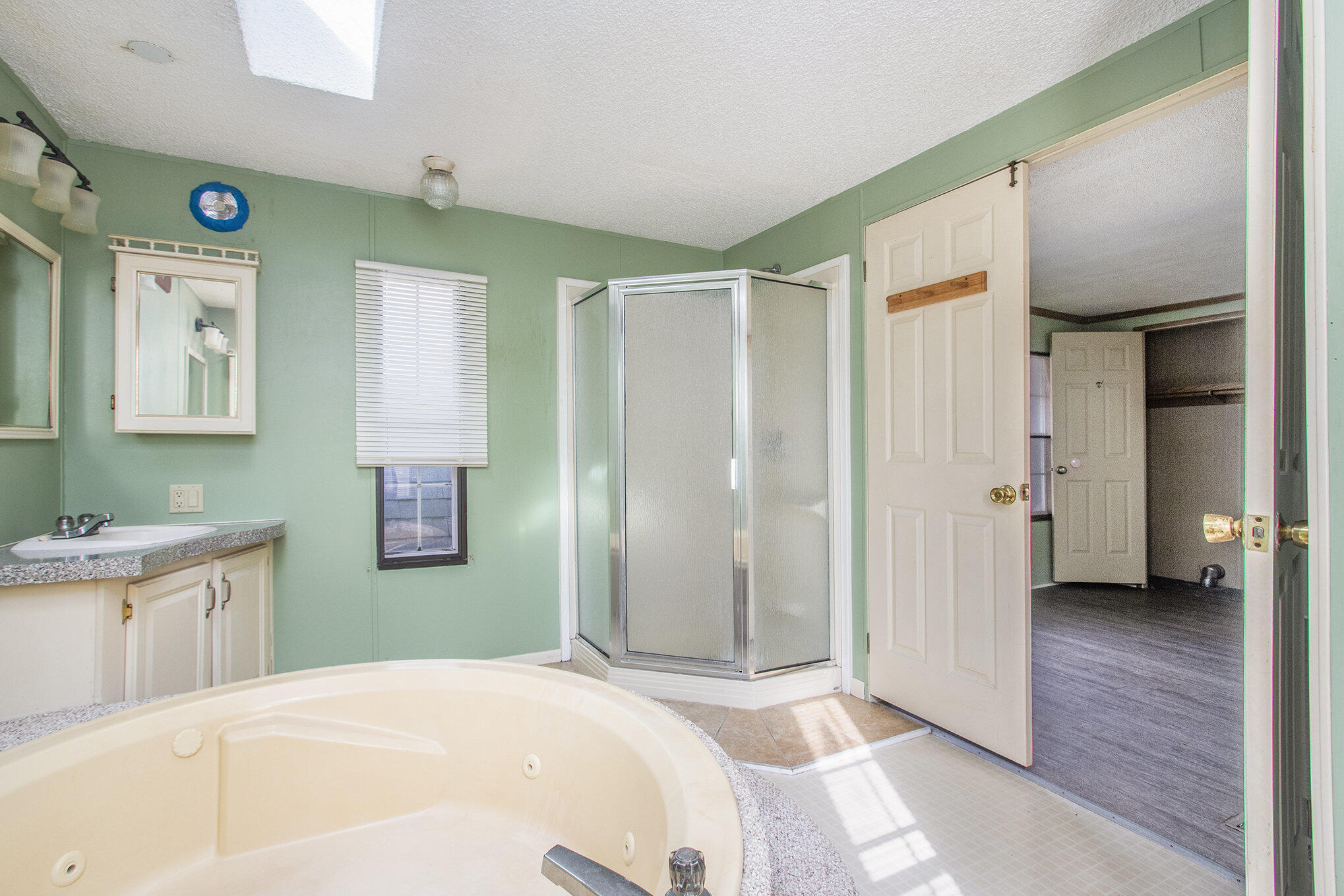 155 E 48th Street, 7