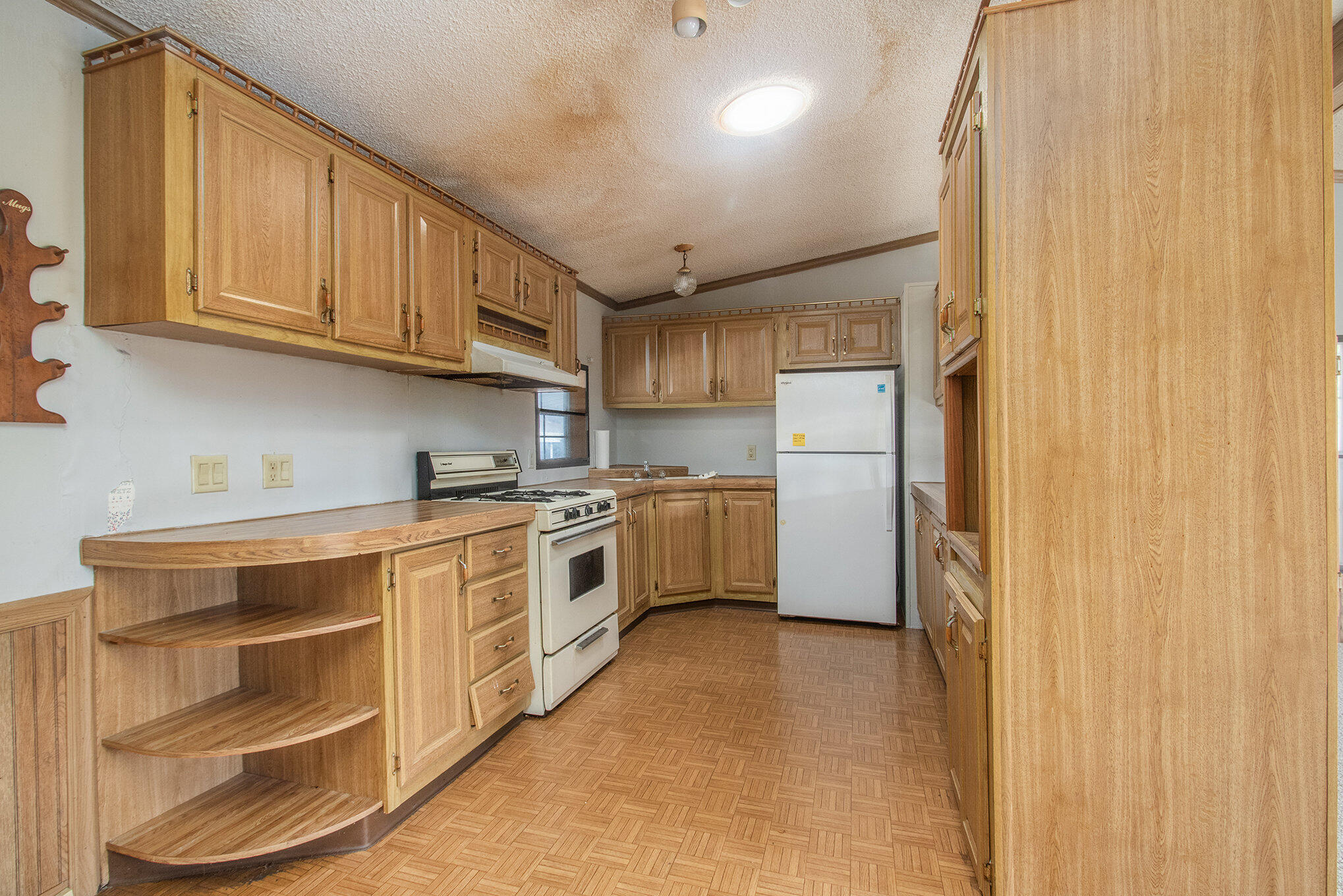 155 E 48th Street, 7