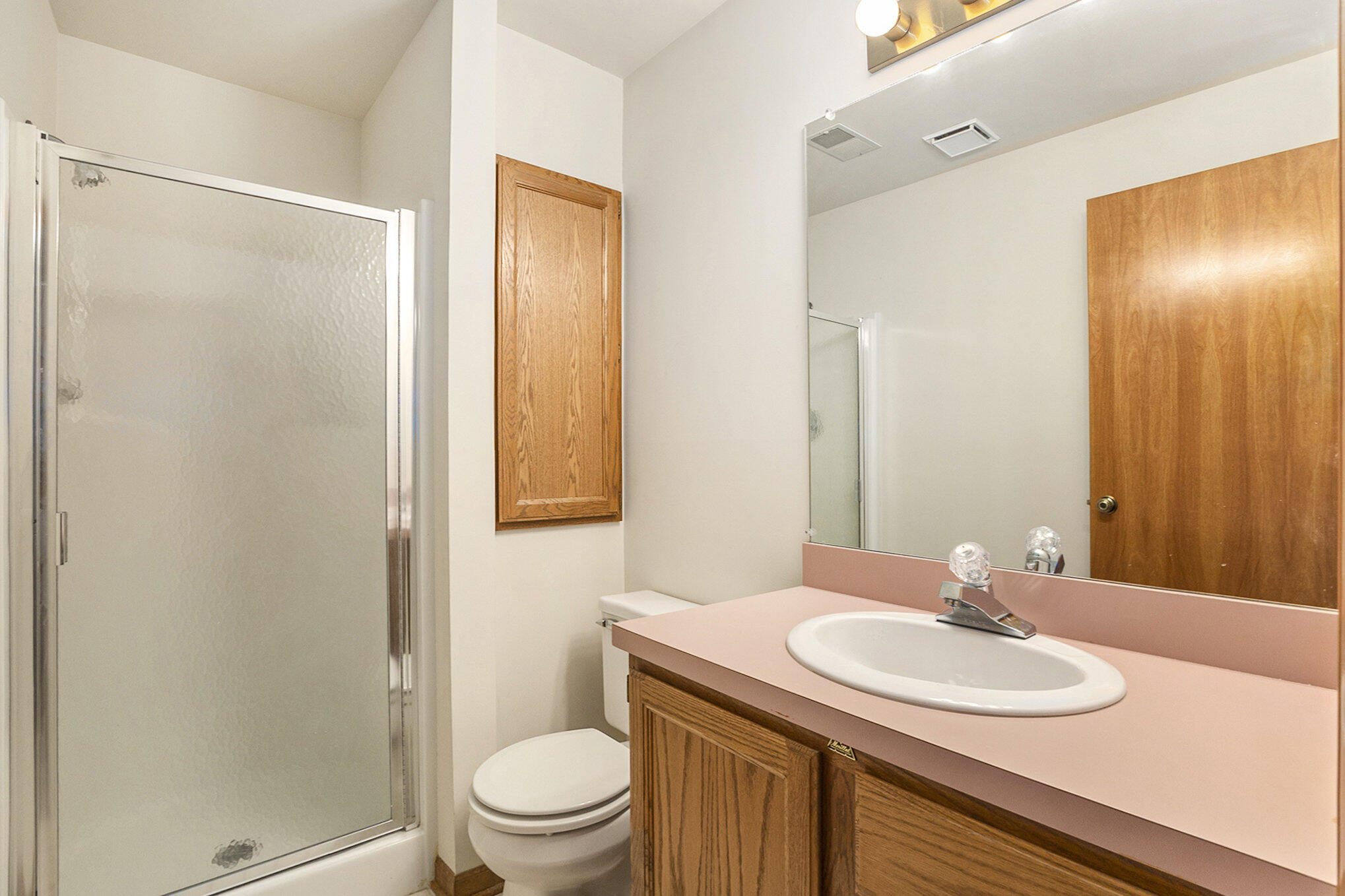 565 Spring Lane Drive, 51