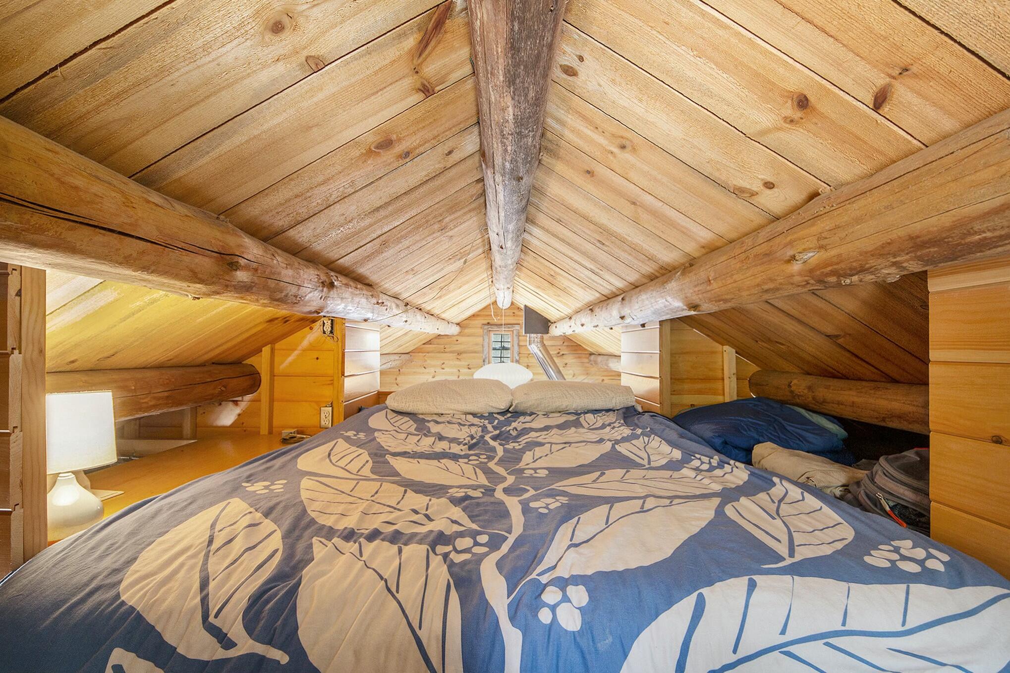 5301 E E Bittersweet Lane