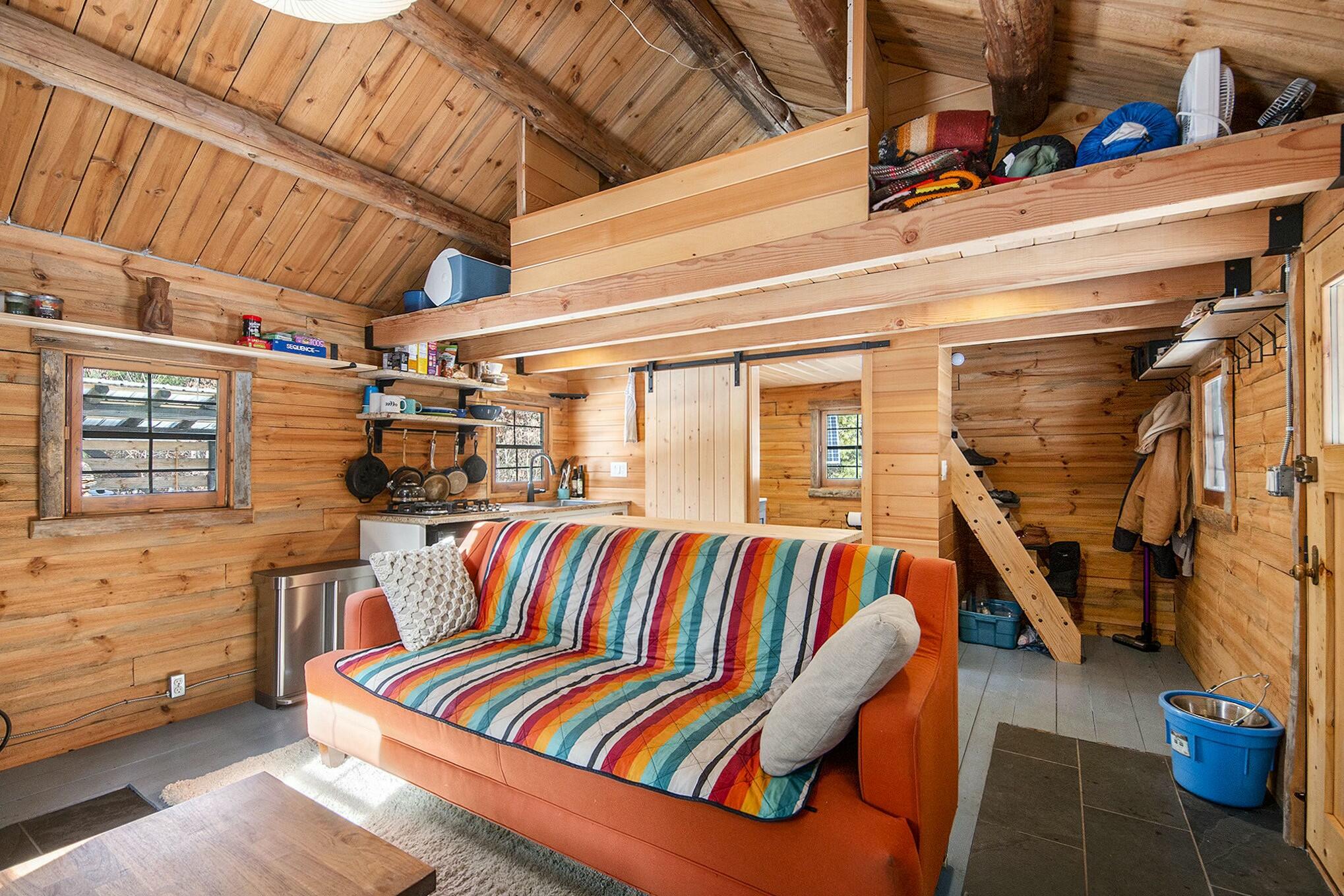 5301 E E Bittersweet Lane