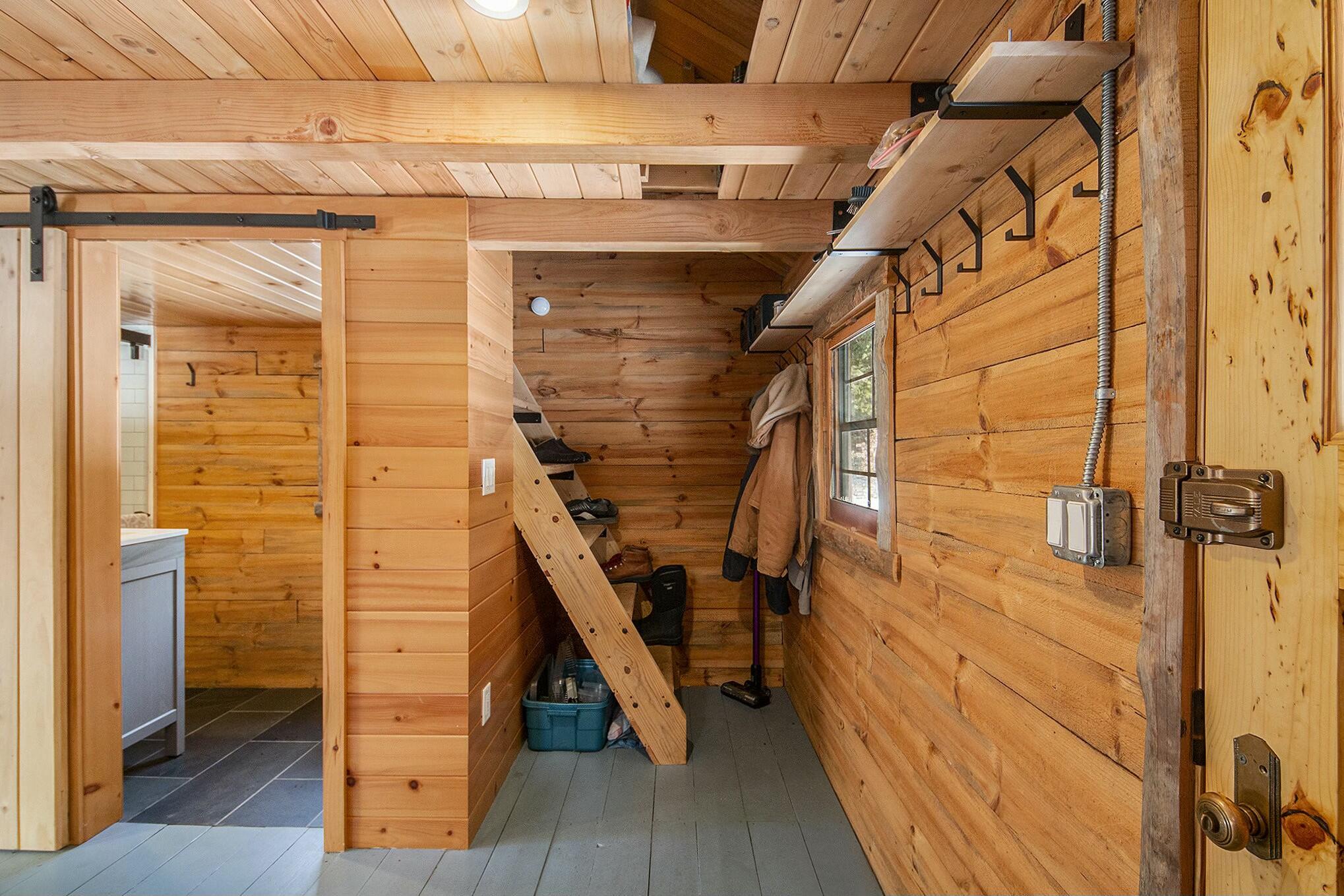 5301 E E Bittersweet Lane