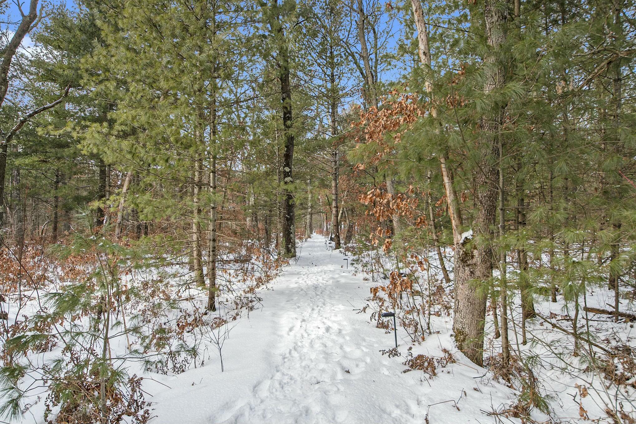 5301 E E Bittersweet Lane