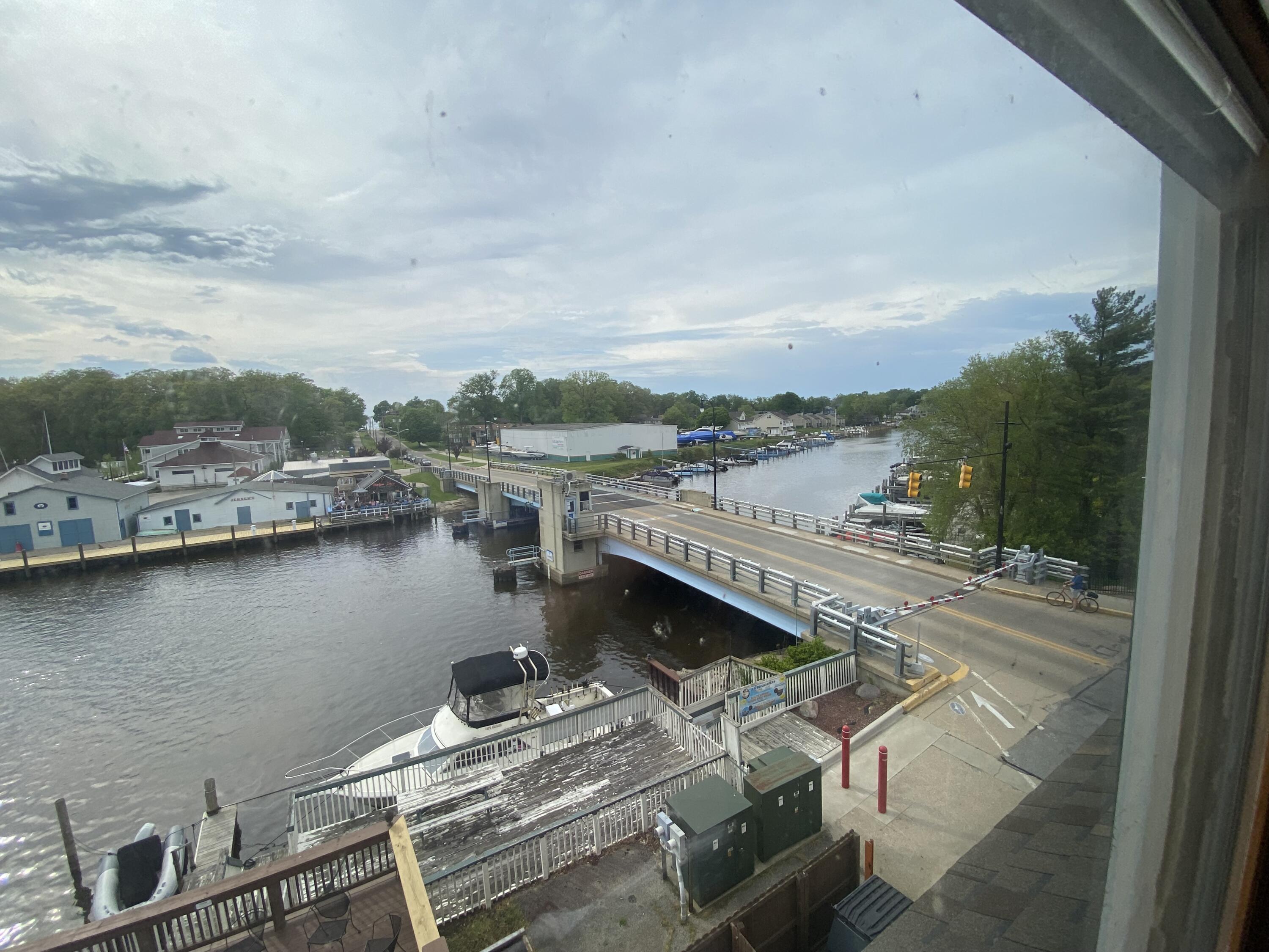 532 Dyckman Avenue, R-14